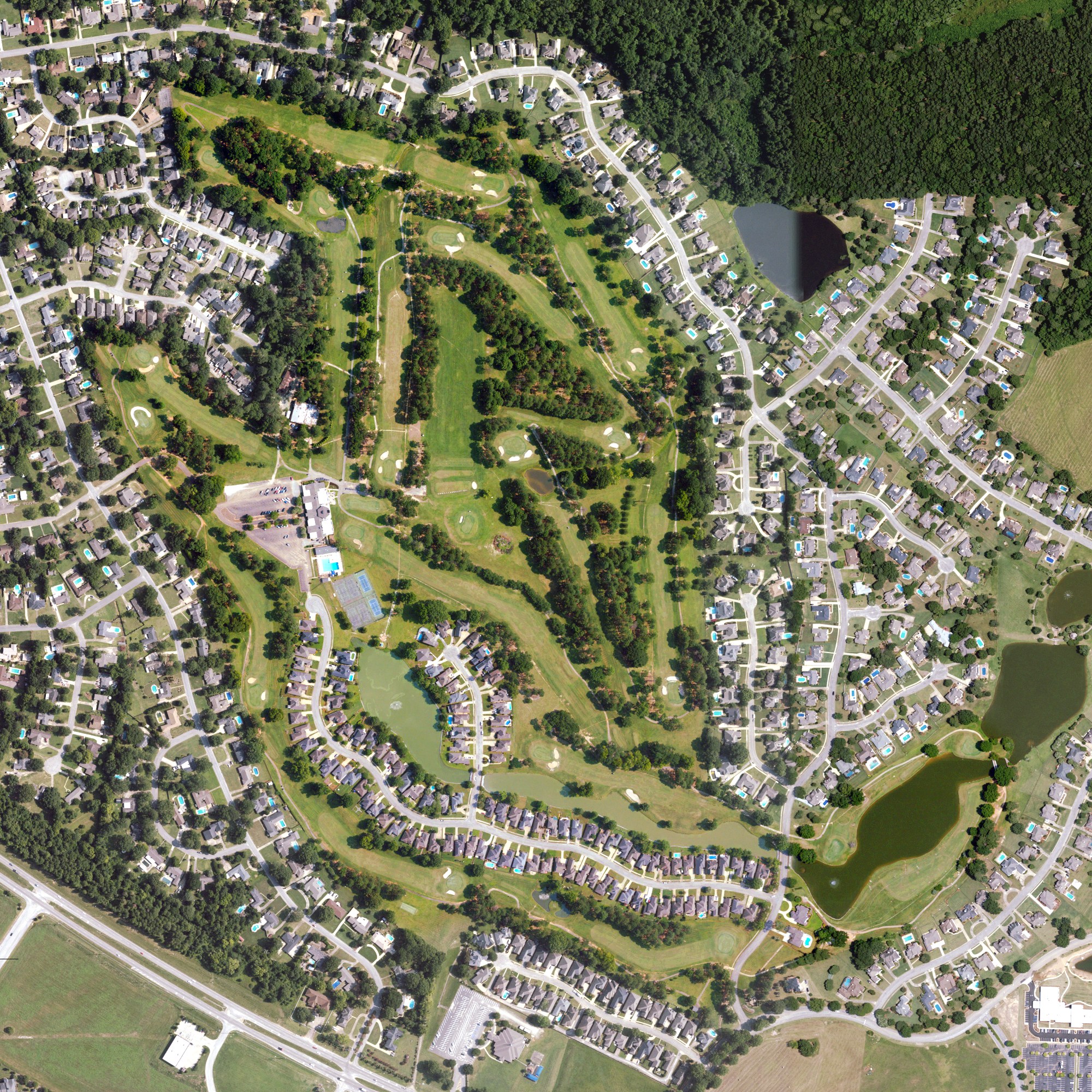 Aerial view of Arrowhead Country Club, AL