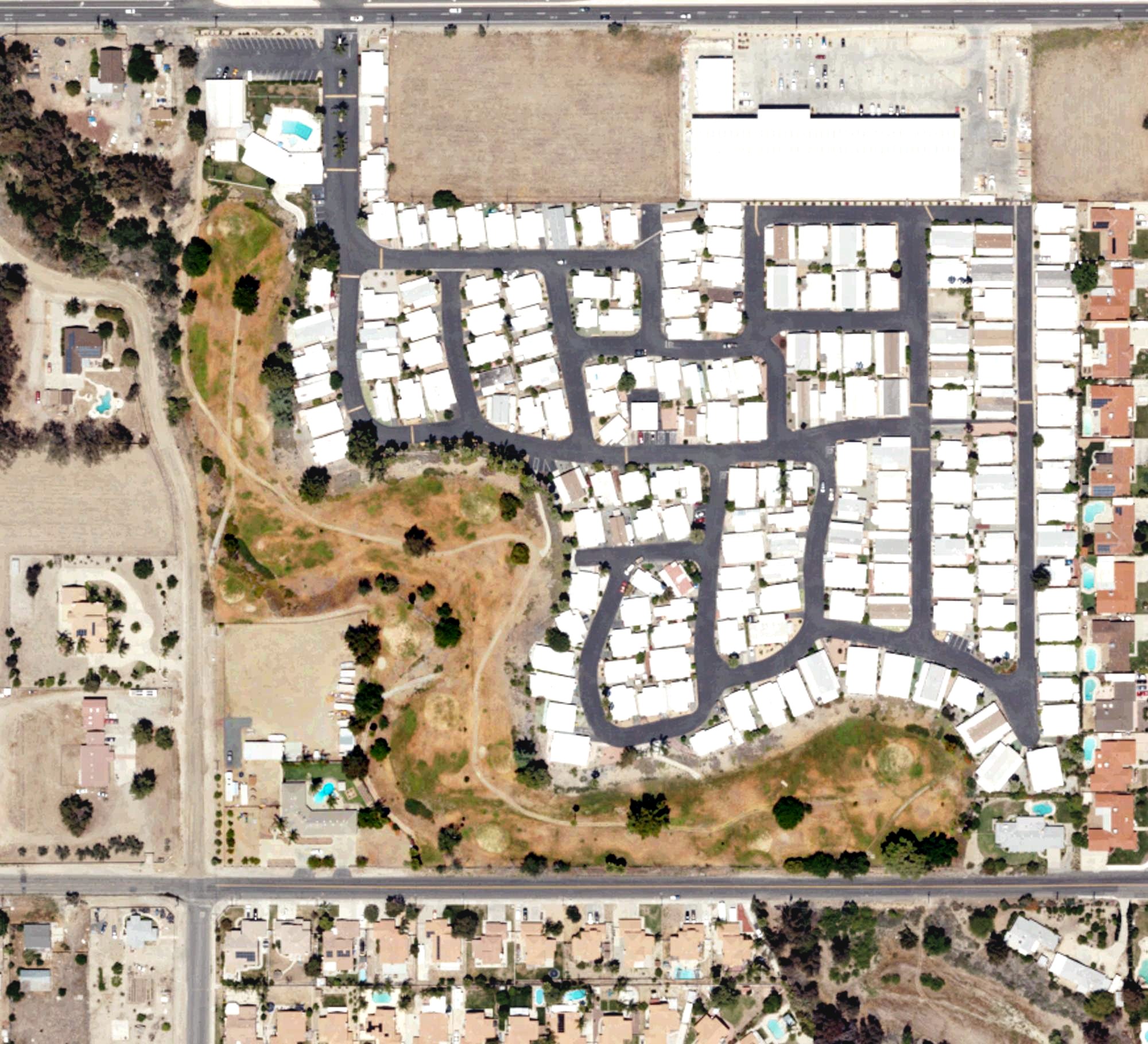 Aerial view of Arroyo Fairways Mobile Home Club, CA