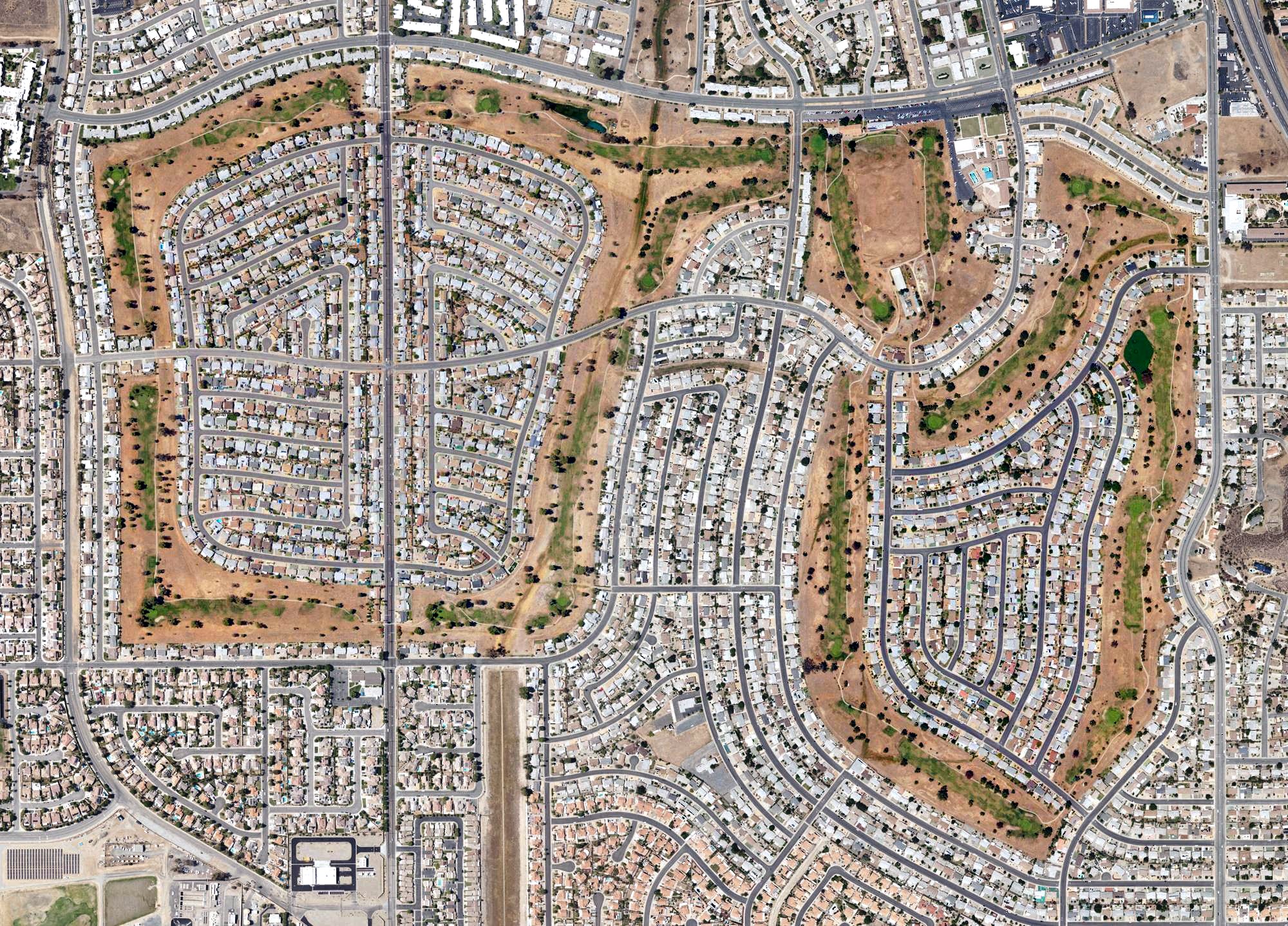 Aerial view of California Golf & Art Country Club, CA