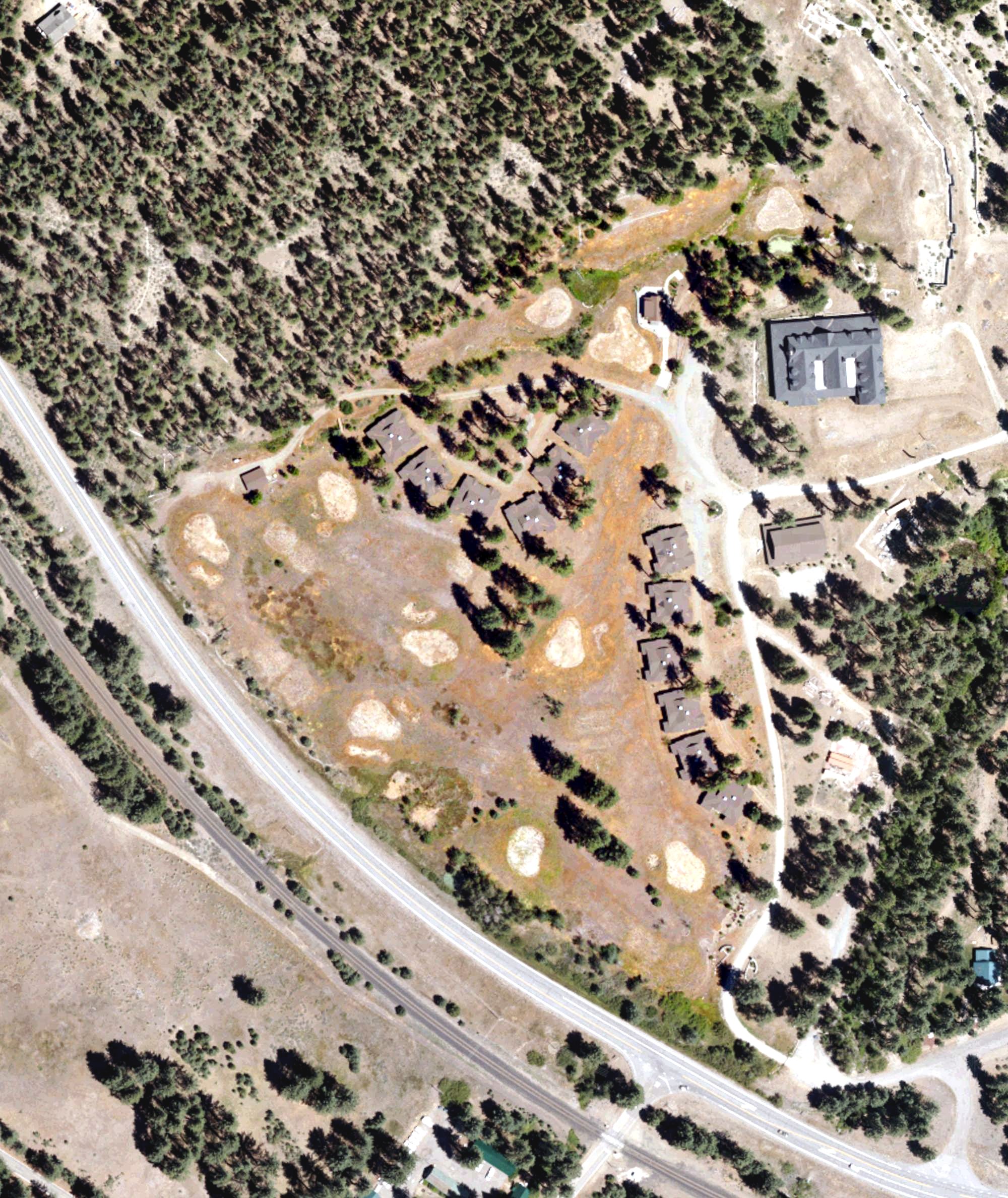 Aerial view of Feather River Inn, CA