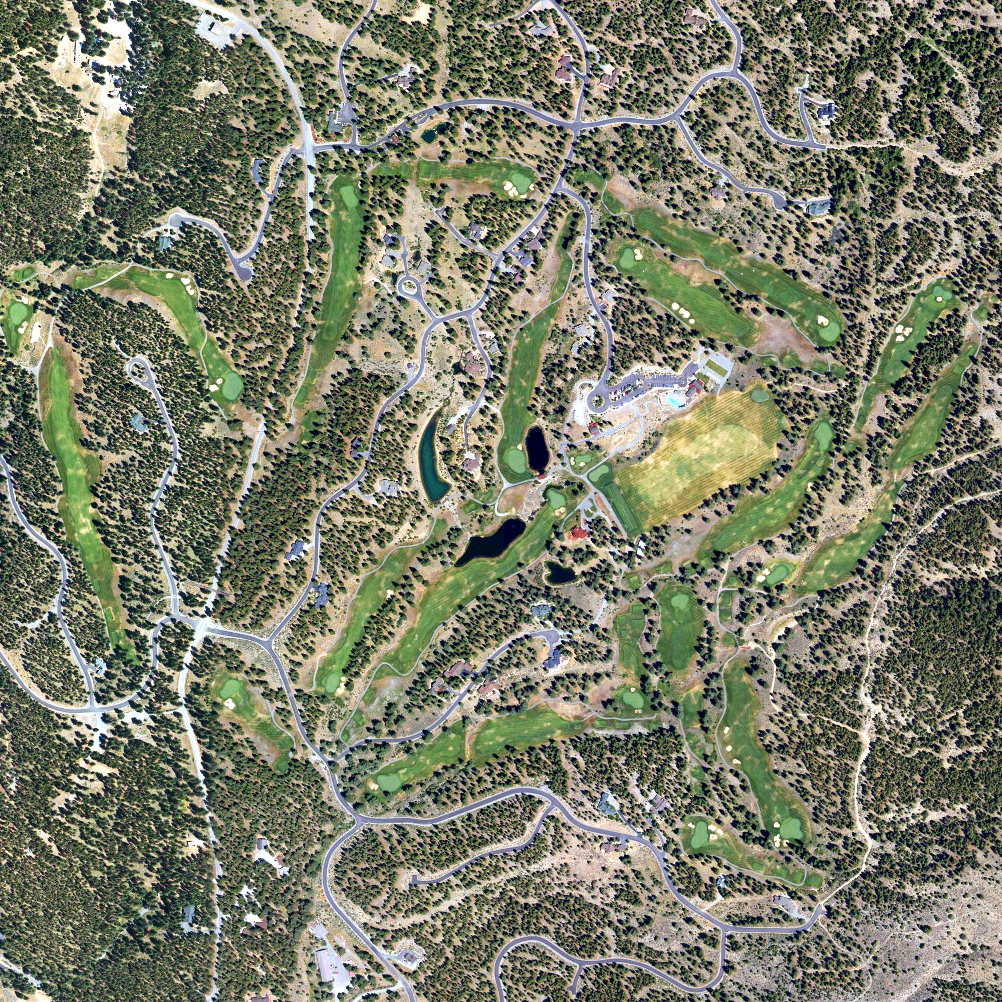 Aerial view of Grizzly Ranch Club, CA