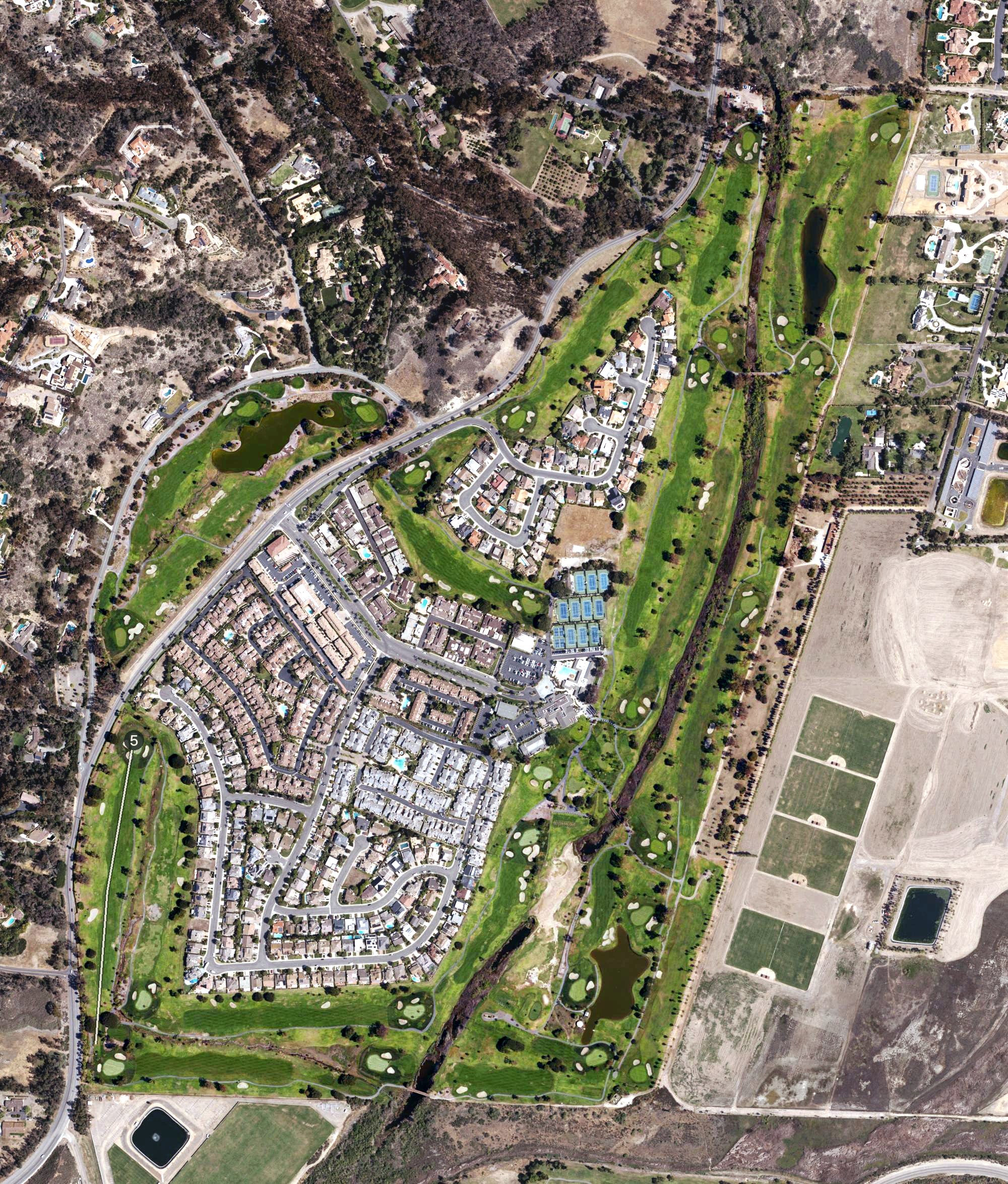 Aerial view of La Valle Coastal Club, CA