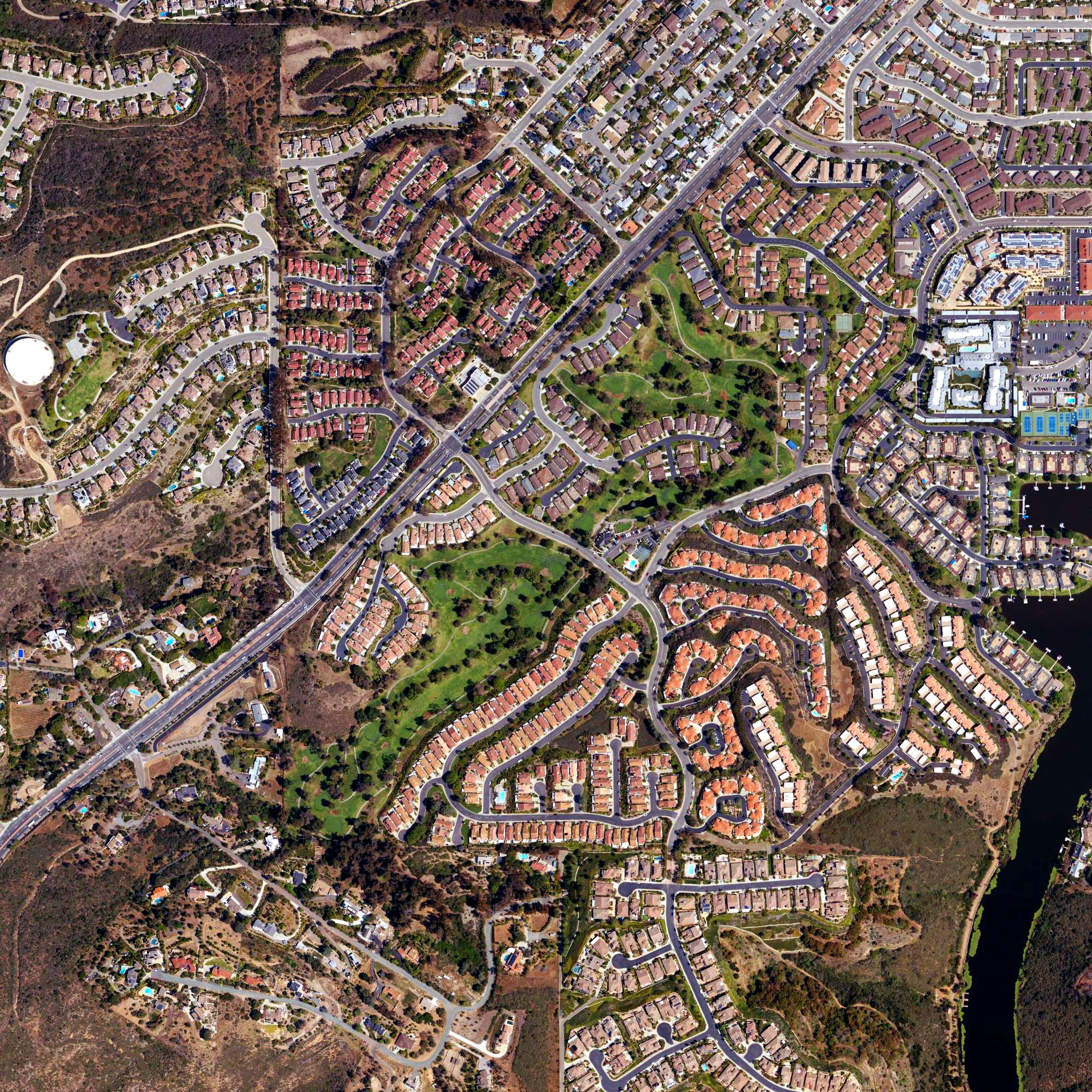 Aerial view of Lake San Marcos Executive Golf Course, CA