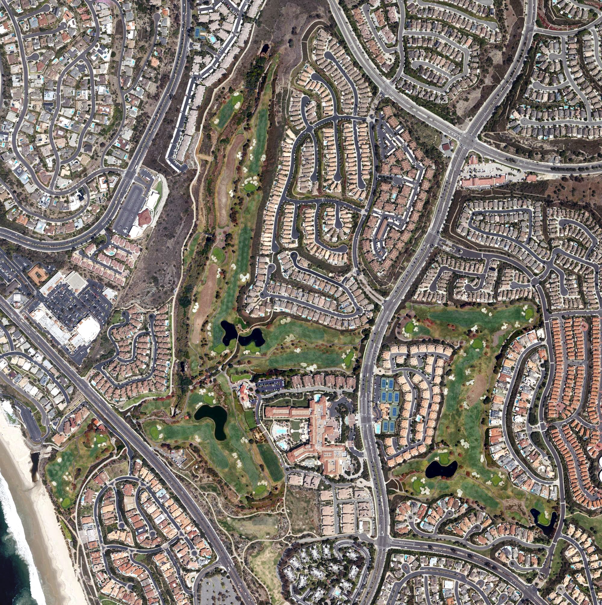 Aerial view of Monarch Beach Golf Links, CA