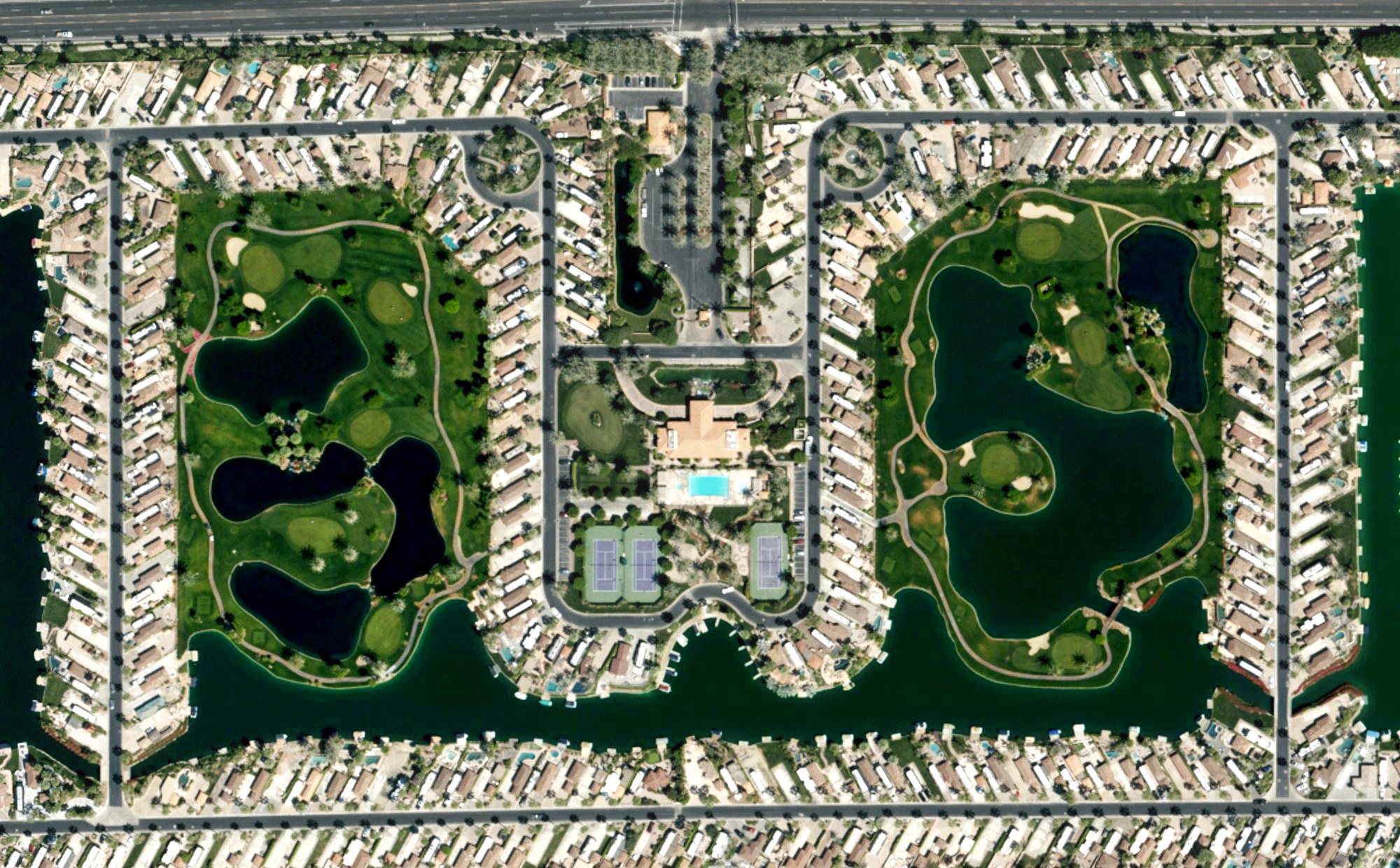 Aerial view of Motorcoach Country Club, CA