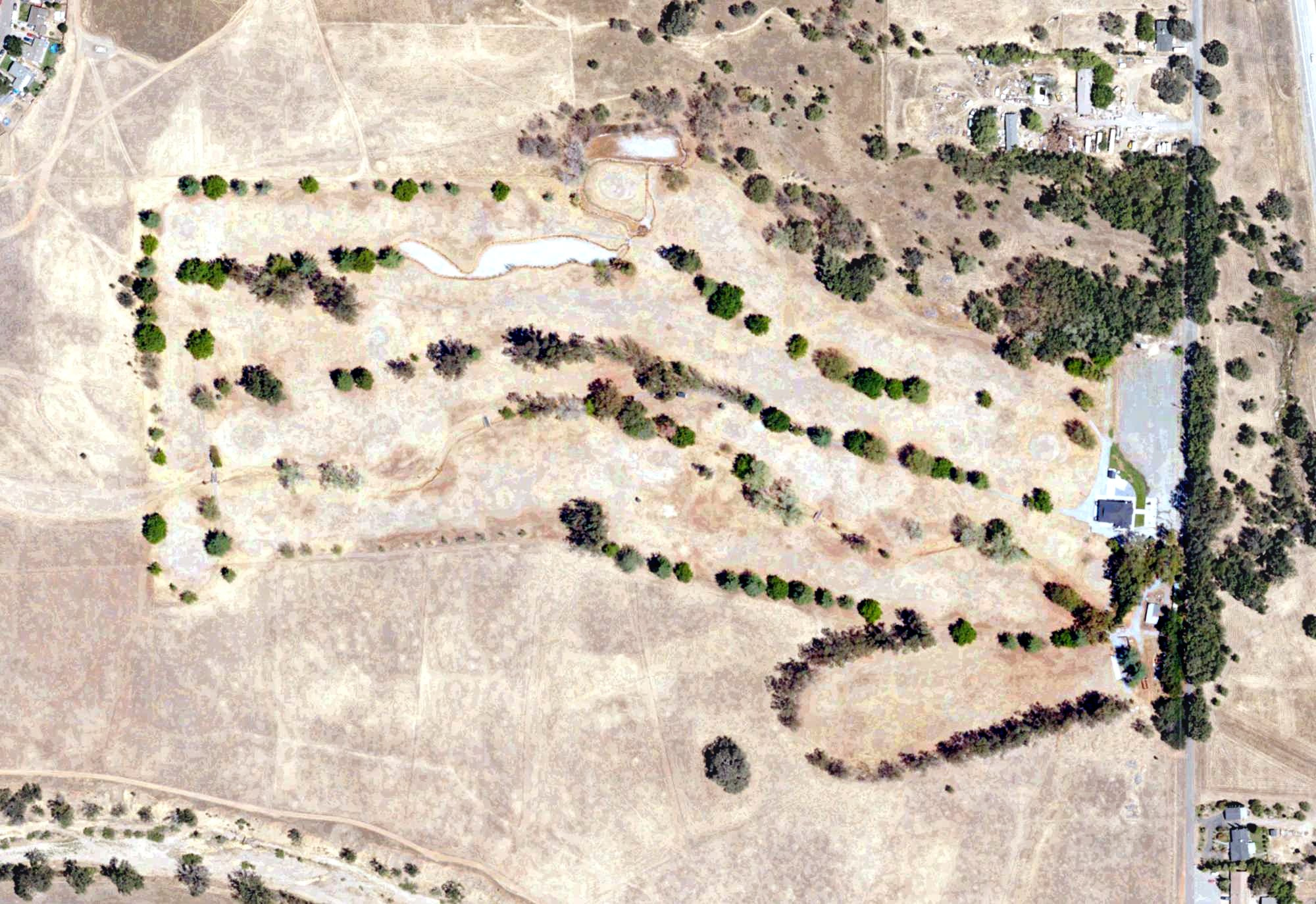 Aerial view of Oak Creek Golf Course (Red Bluff), CA