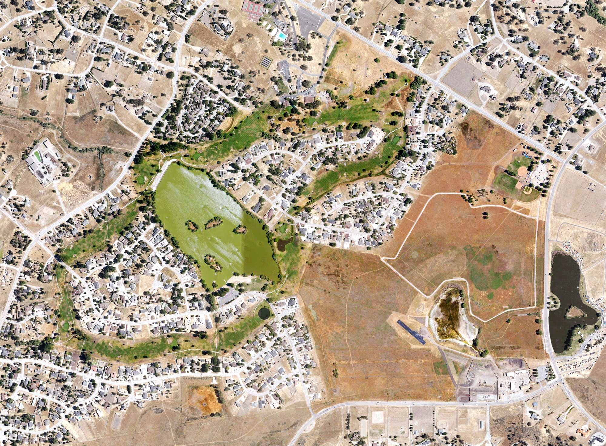 Aerial view of Oak Tree Country Club, CA