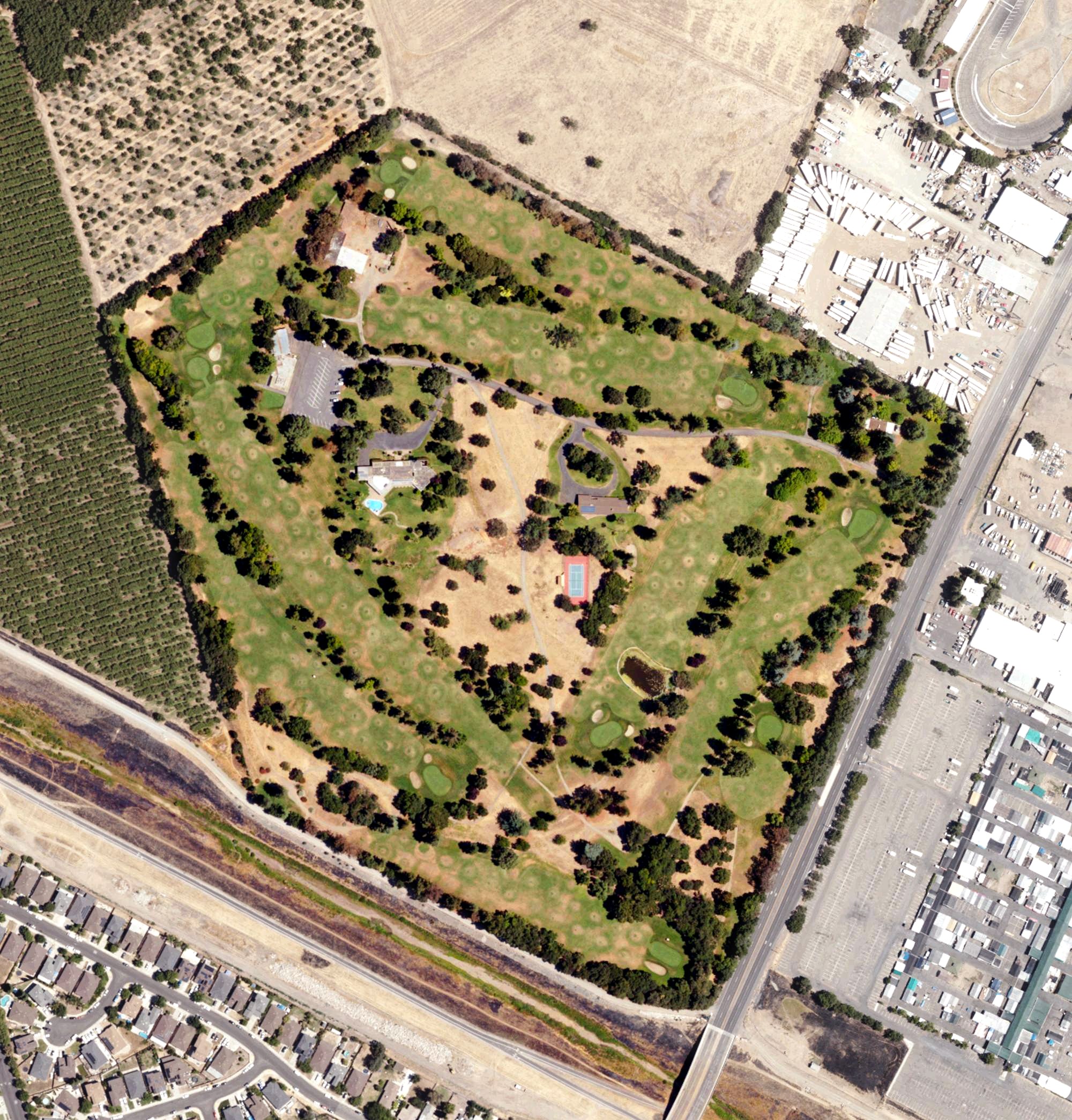 Aerial view of Oakmoore Golf Course, CA