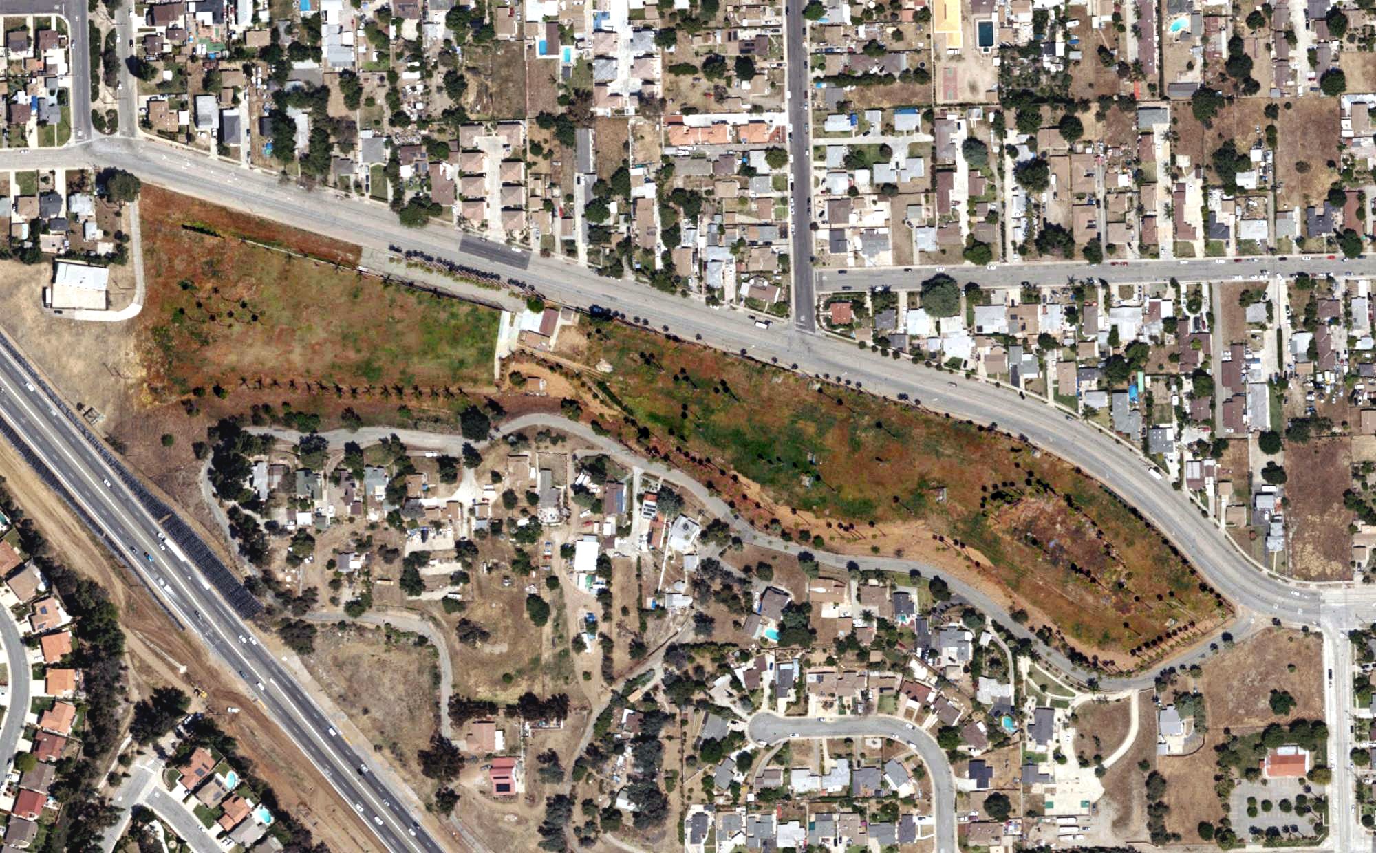 Aerial view of Palm Lake Golf Course, CA