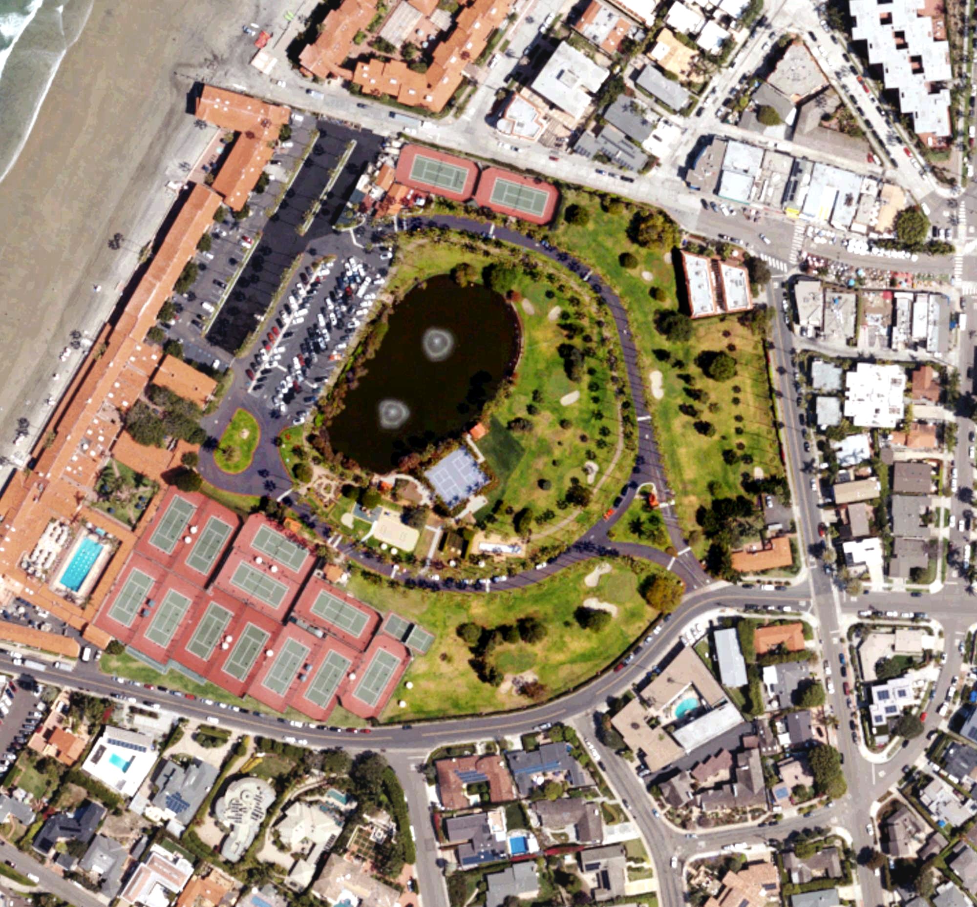 Aerial view of Spindrift Pitch & Putt  (La Jolla Beach & Tennis Club), CA