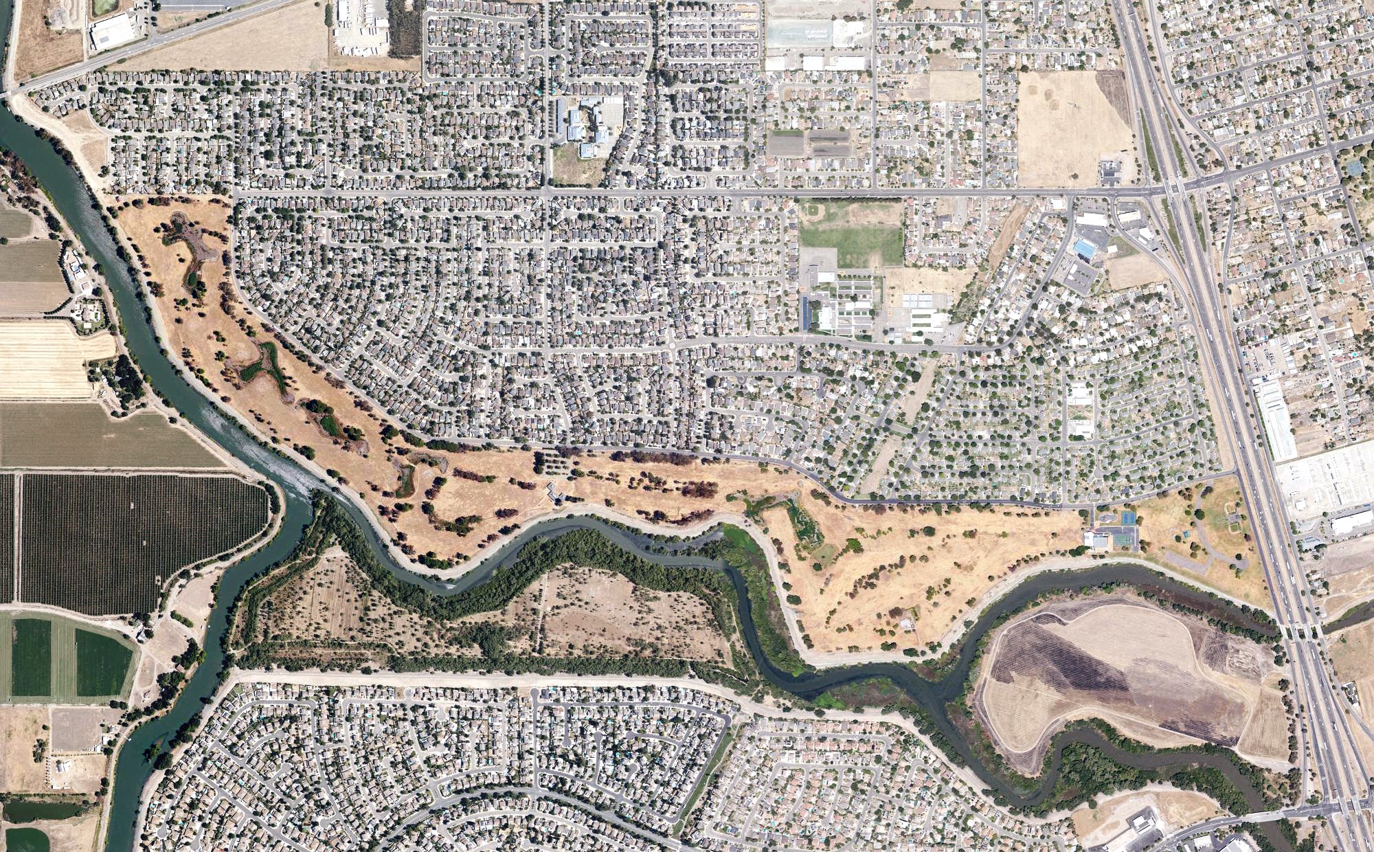 Aerial view of Van Buskirk Municipal Golf Course, CA