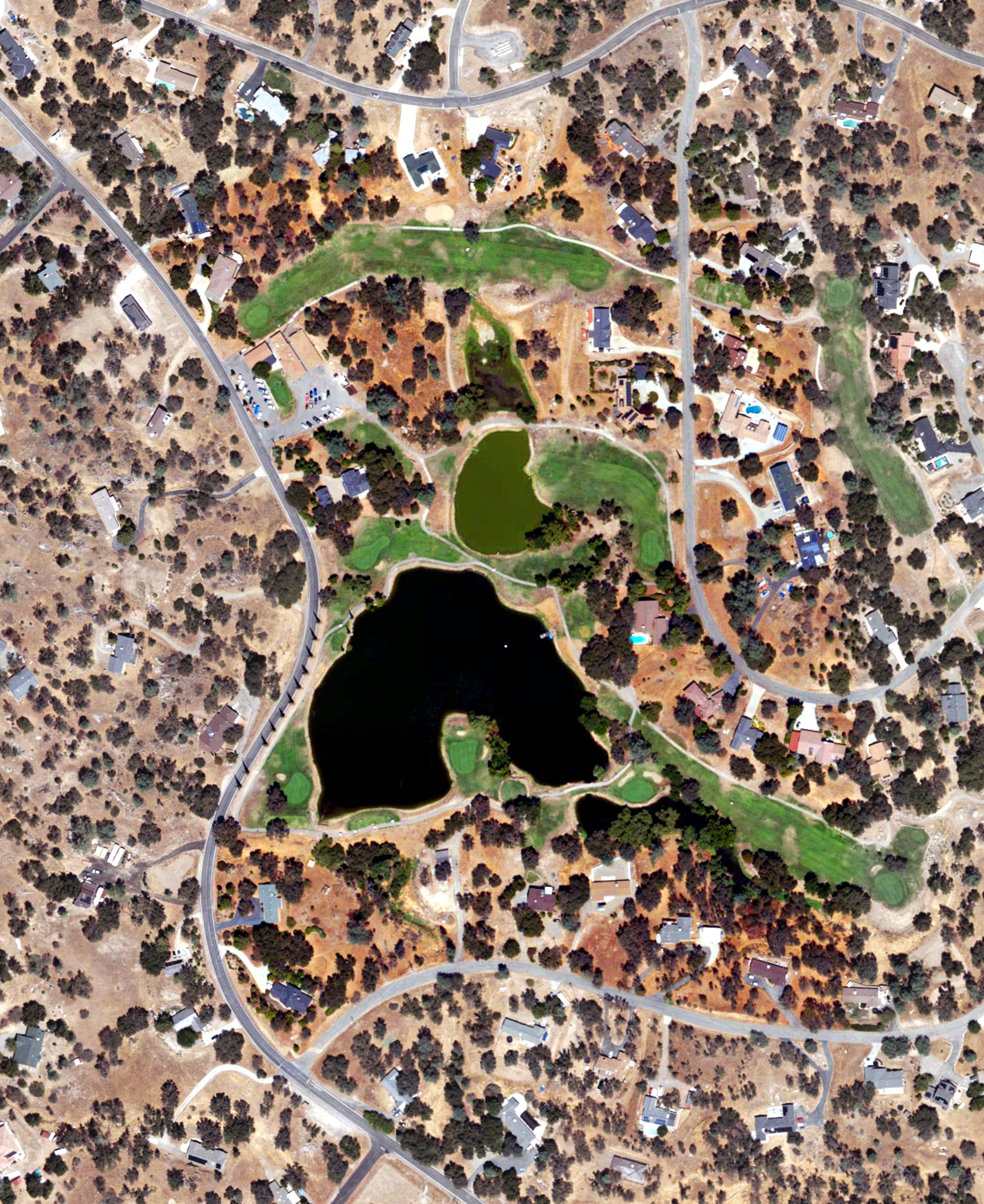Aerial view of Yosemite Lakes Golf Course, CA
