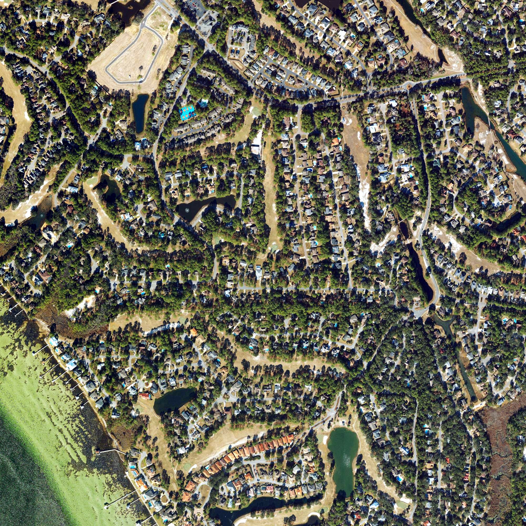 Aerial view of Bluewater Bay Resort, FL