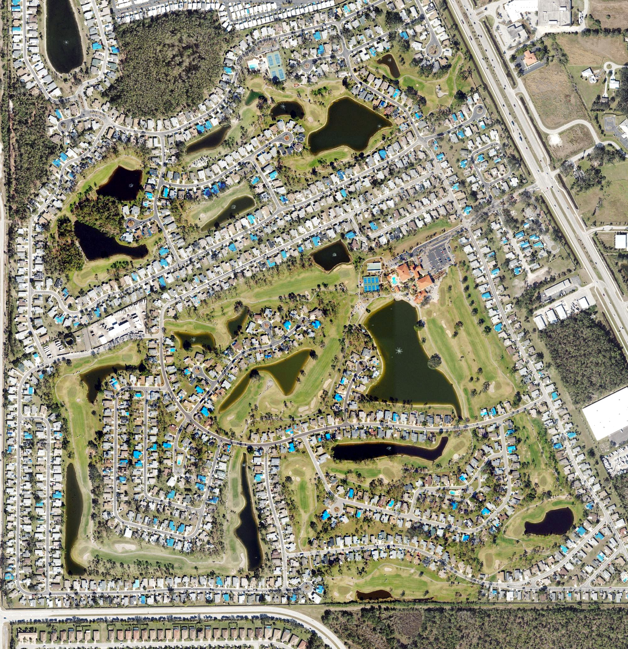 Aerial view of Del Tura Golf Club, FL