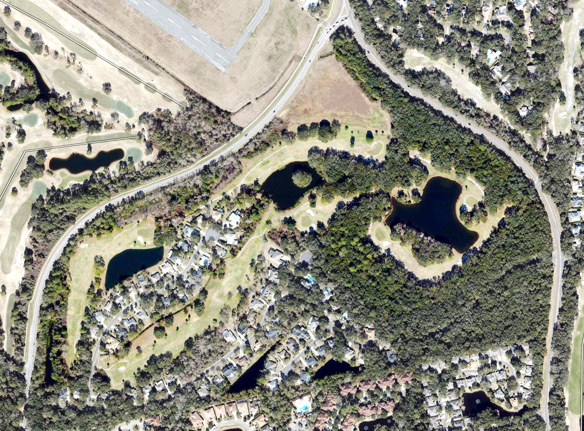 Aerial view of Fernandina Beach Municipal Golf Course, FL