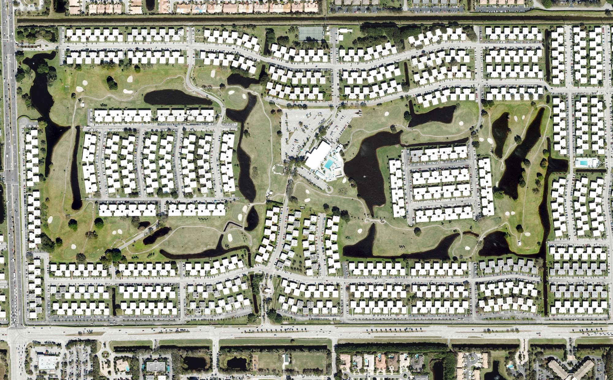 Aerial view of Kings Point Executive Golf Course, FL