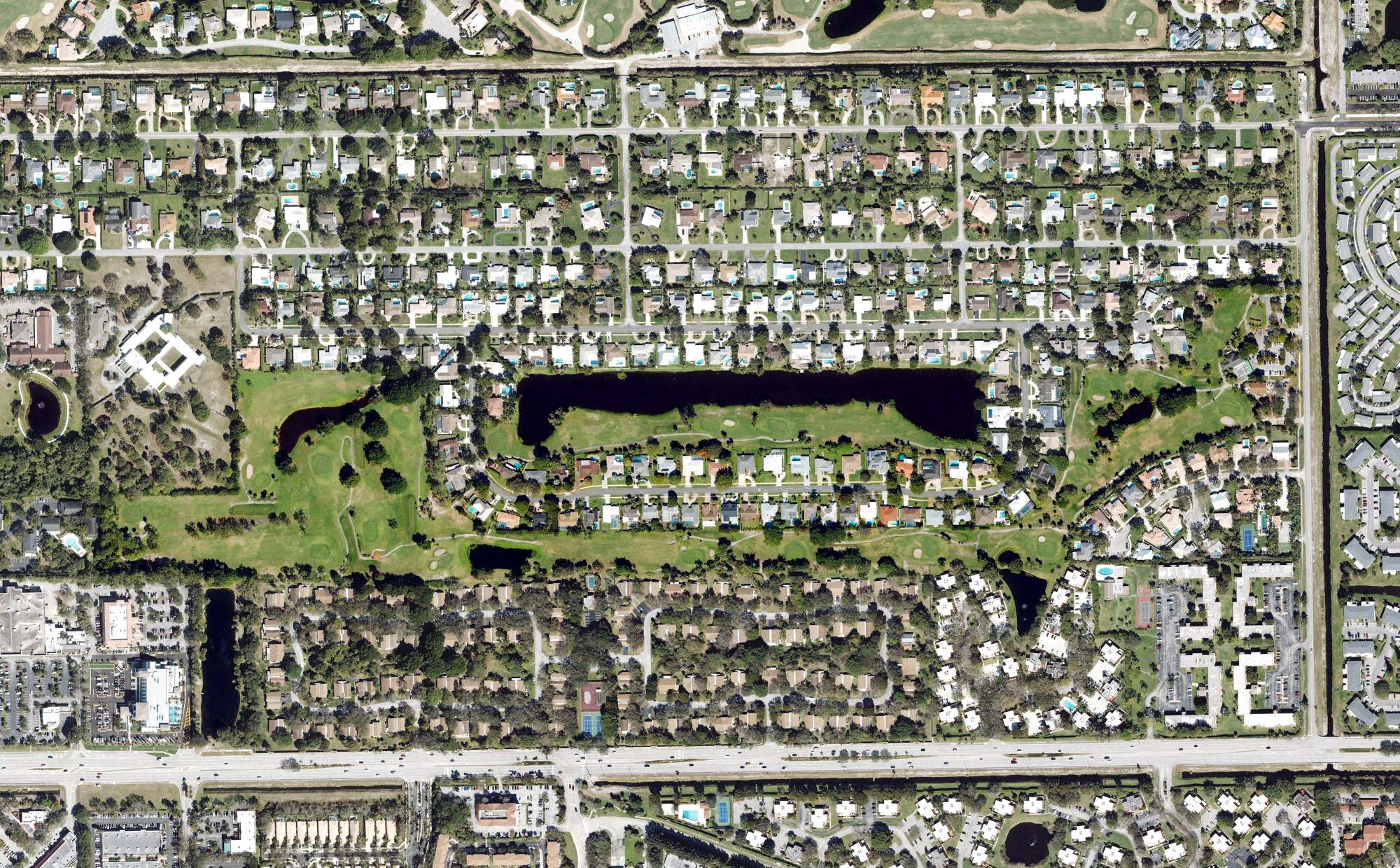 Aerial view of Lakeview Golf Club, FL