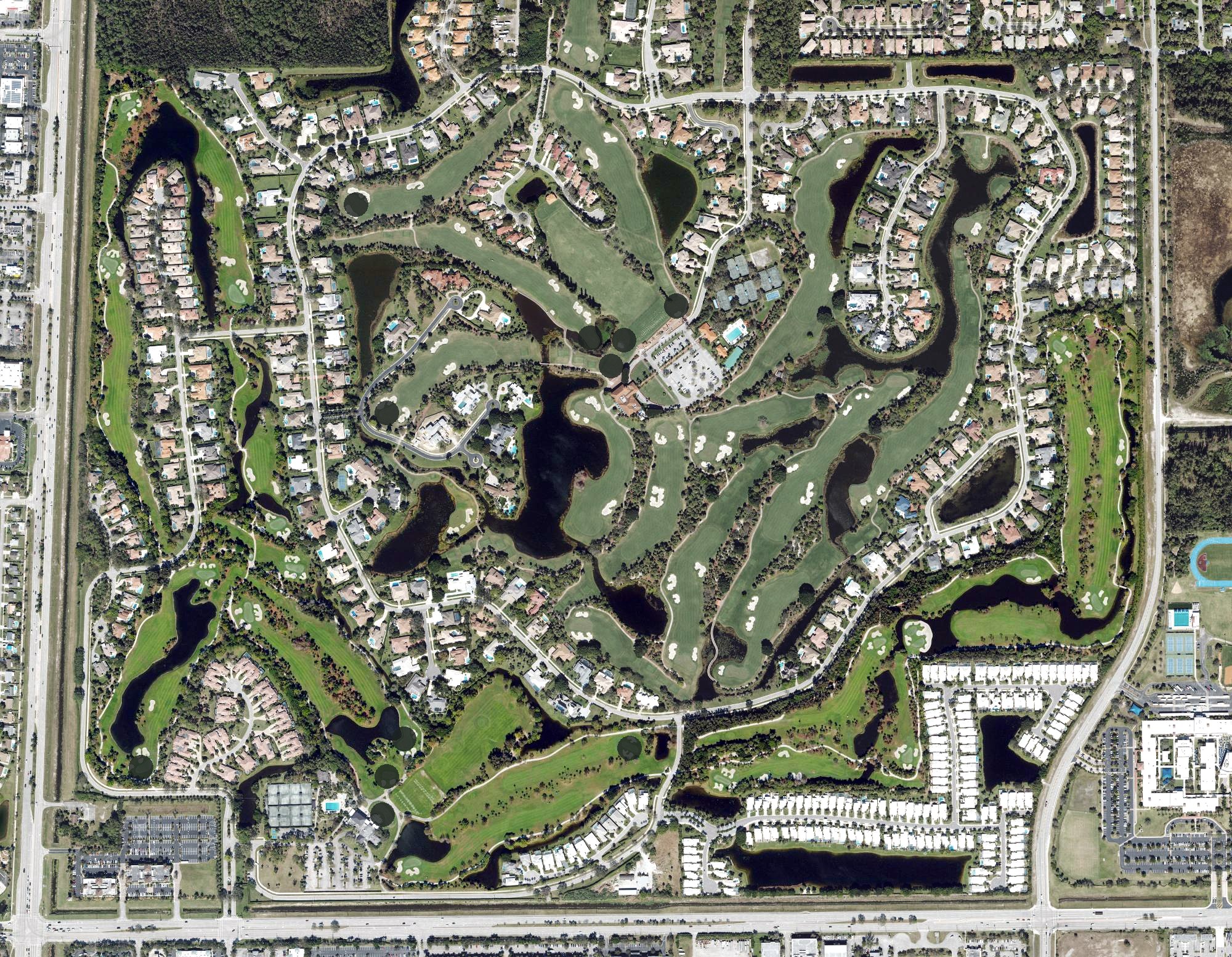 Aerial view of Mayacoo Lakes Country Club, FL