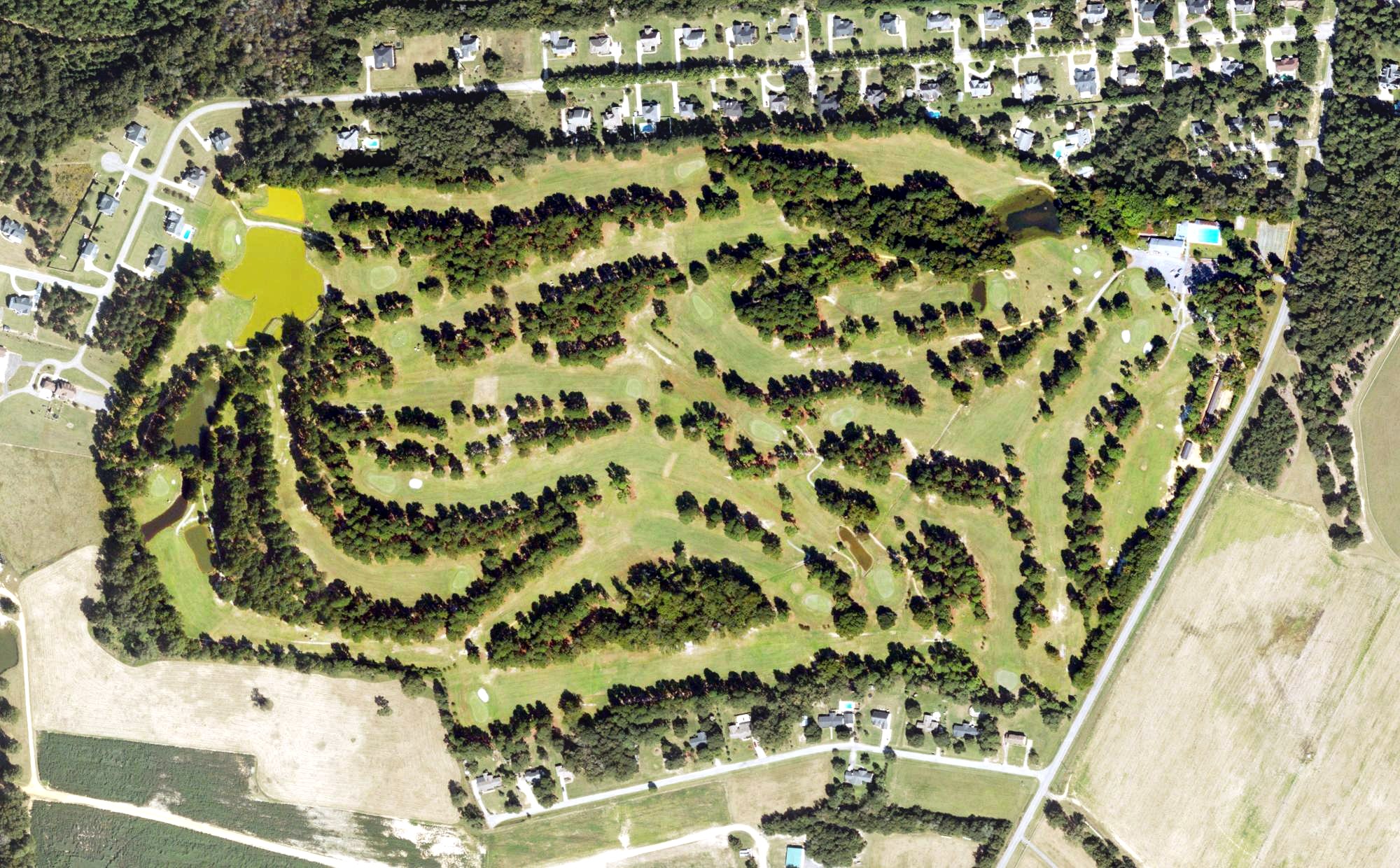 Aerial view of Waynesboro Country Club, GA