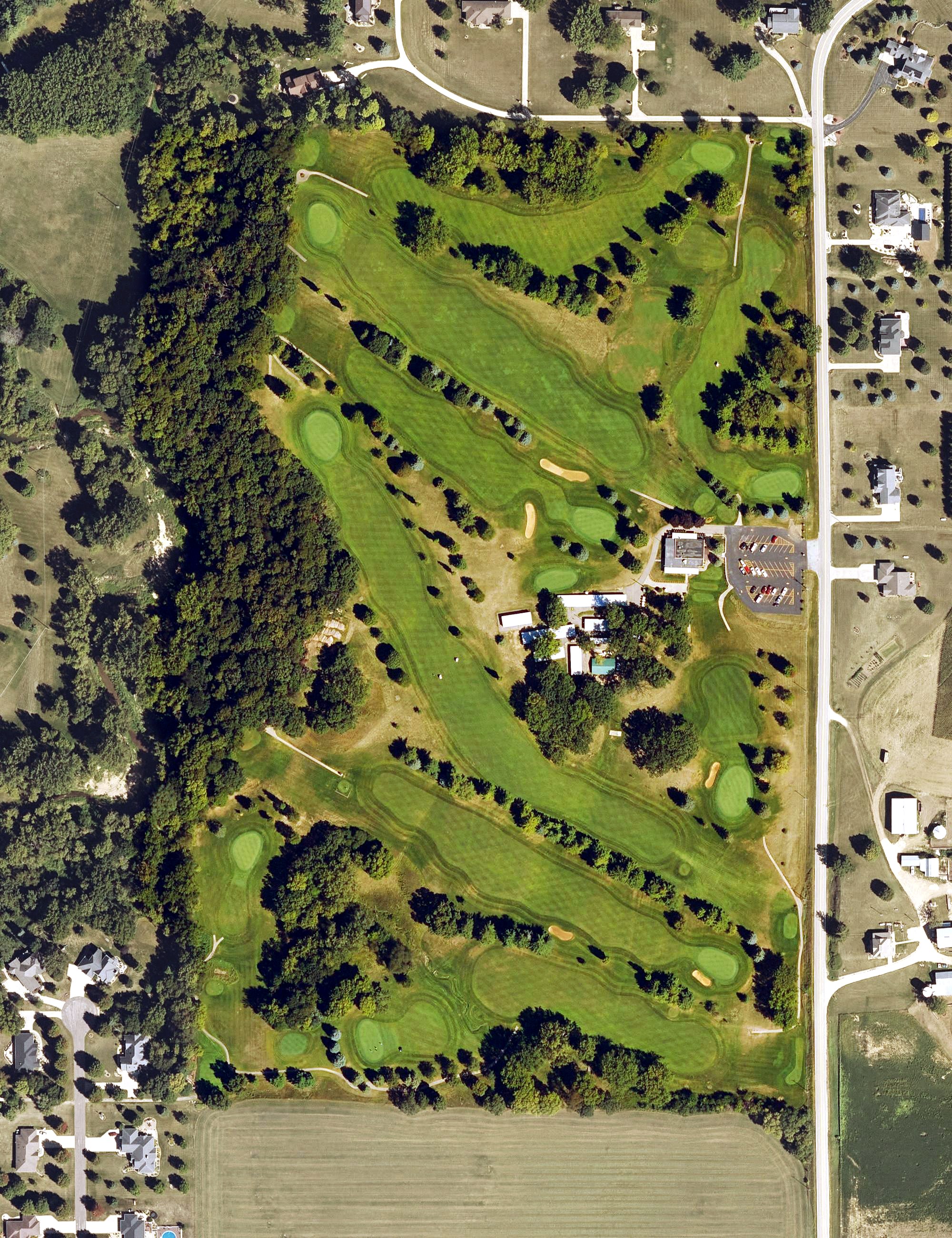 Aerial view of Dyersville Golf and Country Club, IA