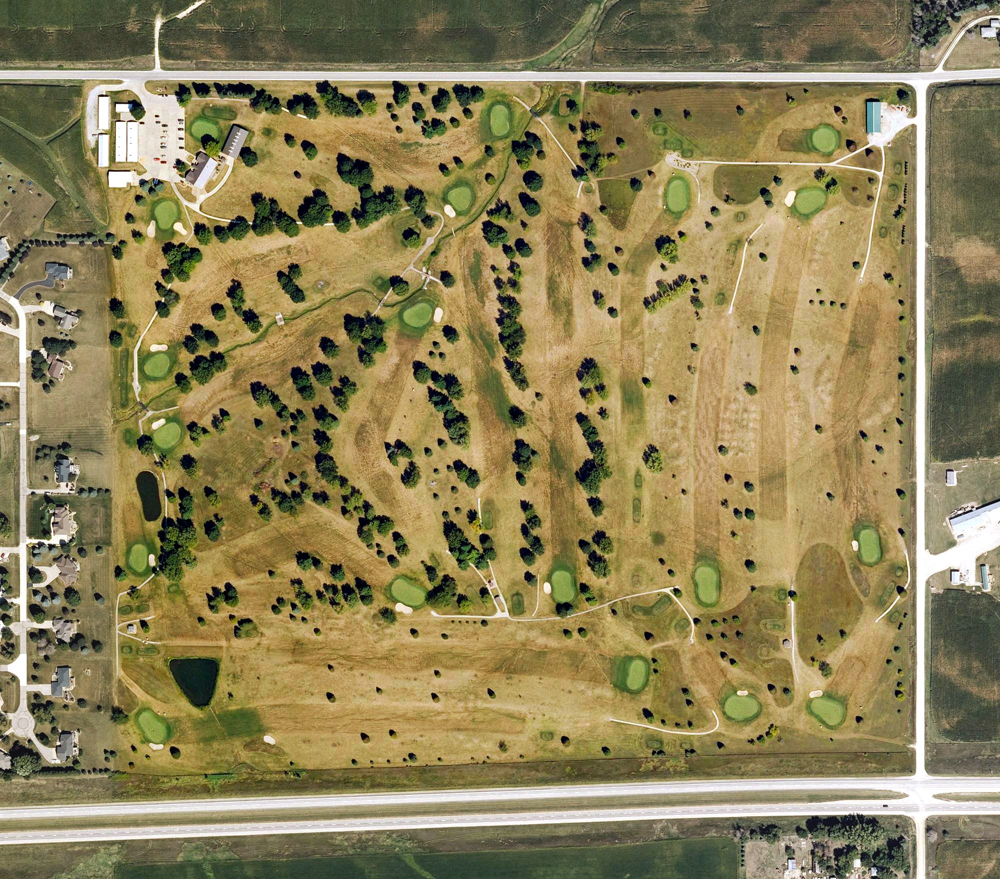 Aerial view of Lincoln Valley Golf Course / City of State Center, IA