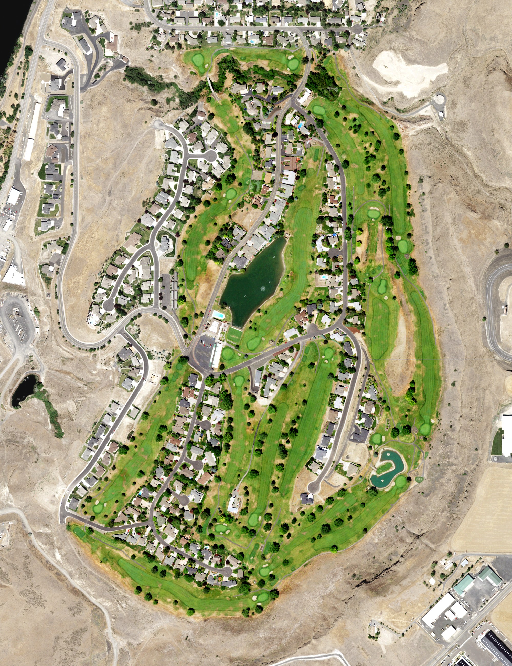 Aerial view of Lewiston Golf & Country Club, ID