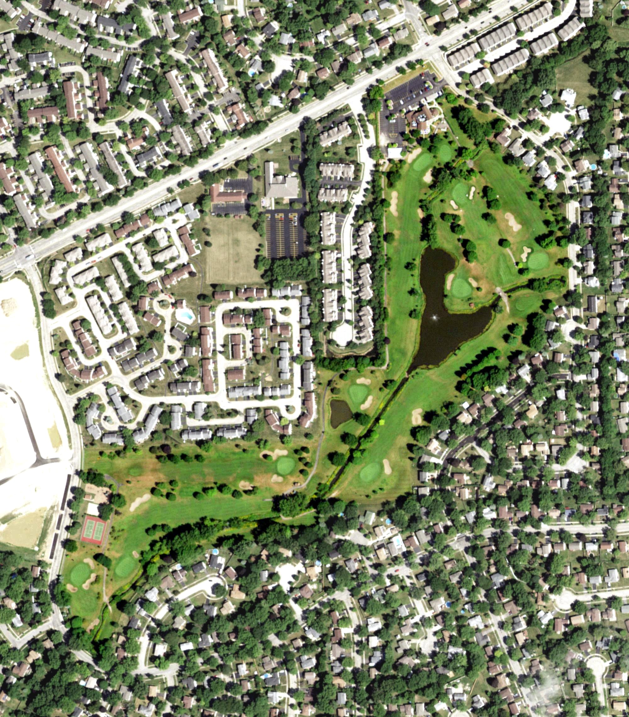Aerial view of Boughton Ridge Golf Course, IL