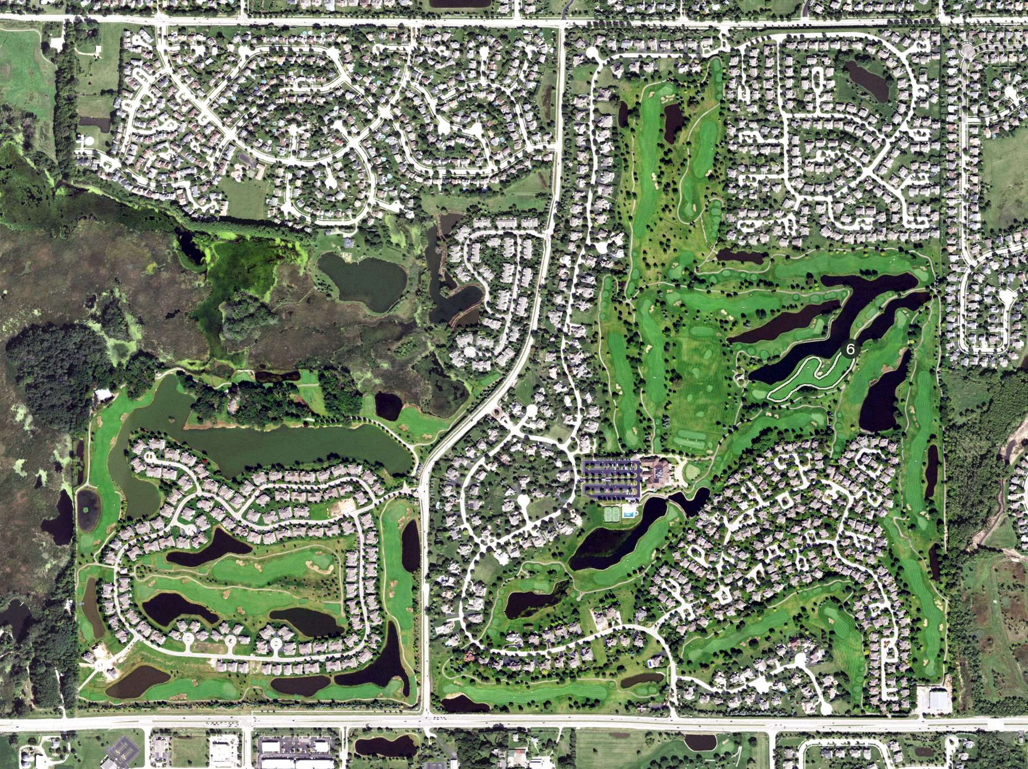 Aerial view of Boulder Ridge Country Club, IL