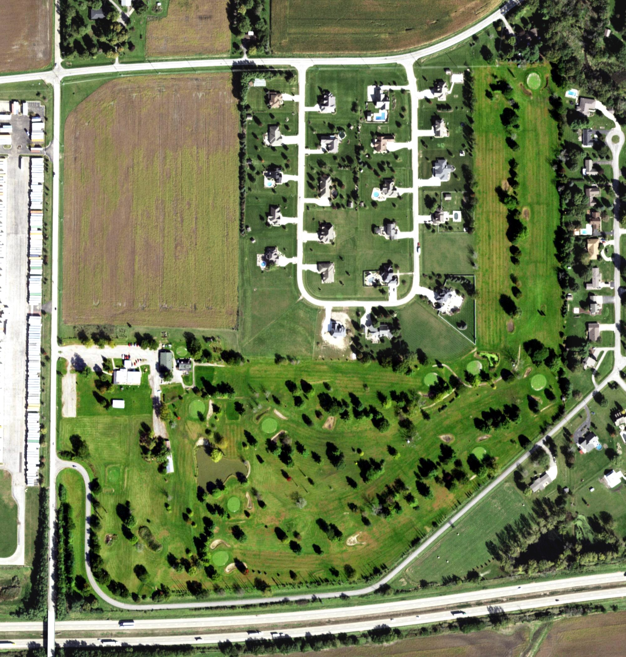 Aerial view of Dayton Ridge Golf Club, IL