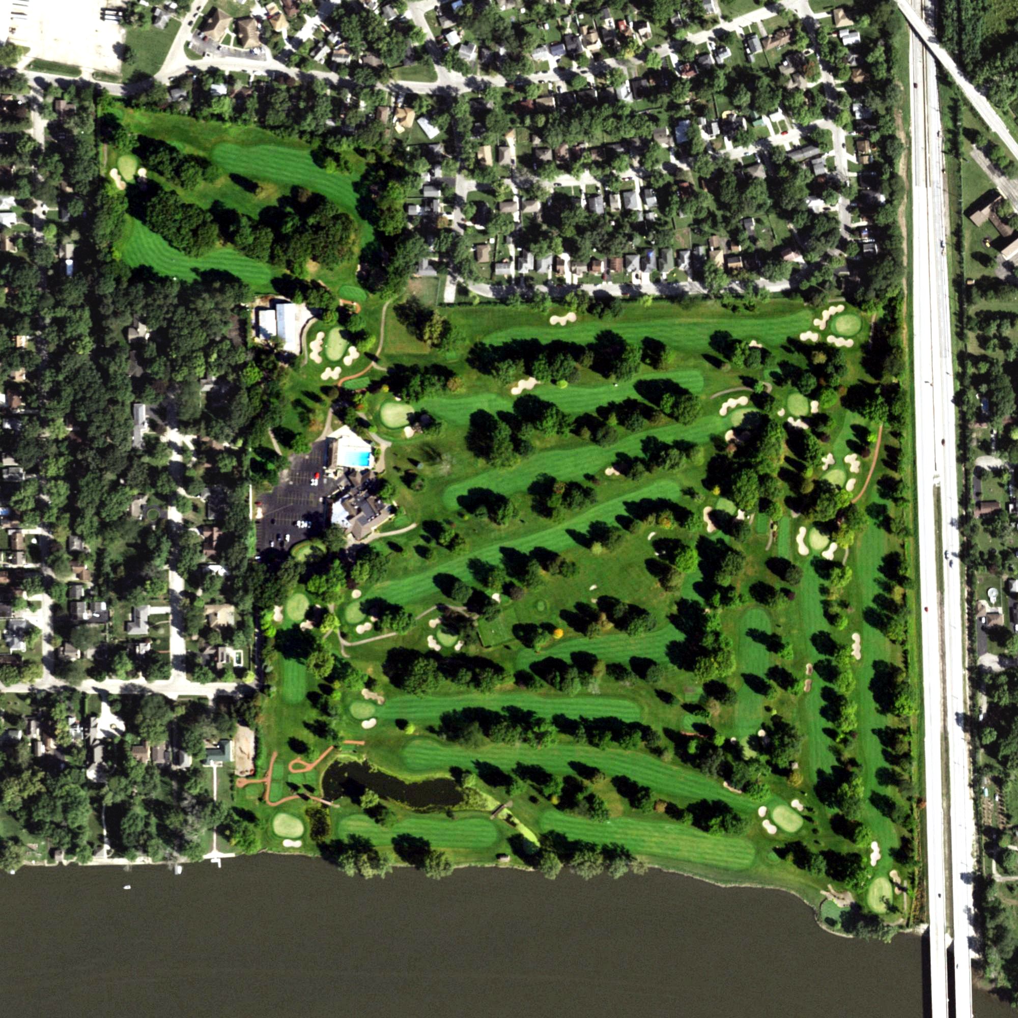 Aerial view of Kankakee Country Club, IL