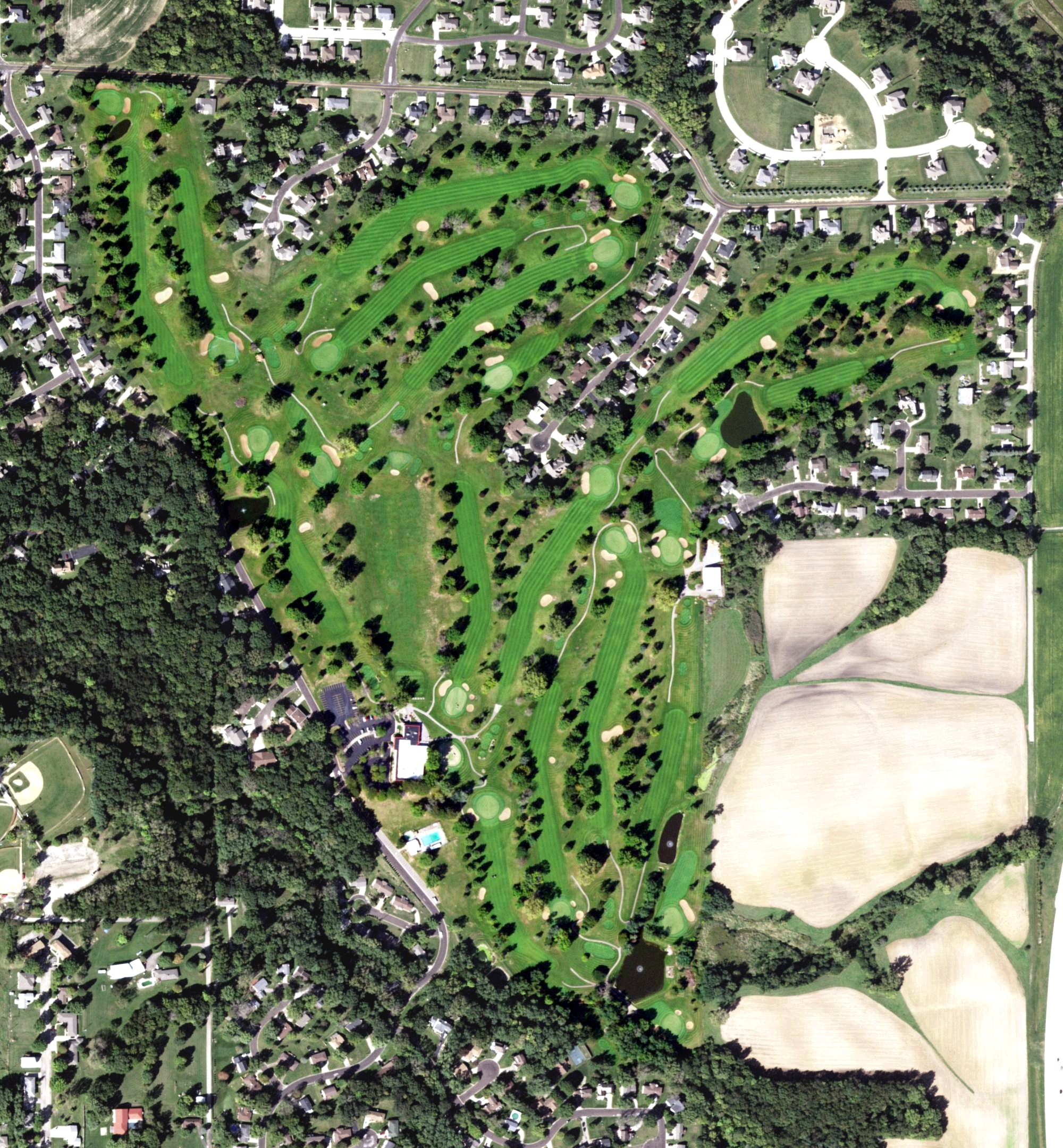Aerial view of Pekin Country Club, IL