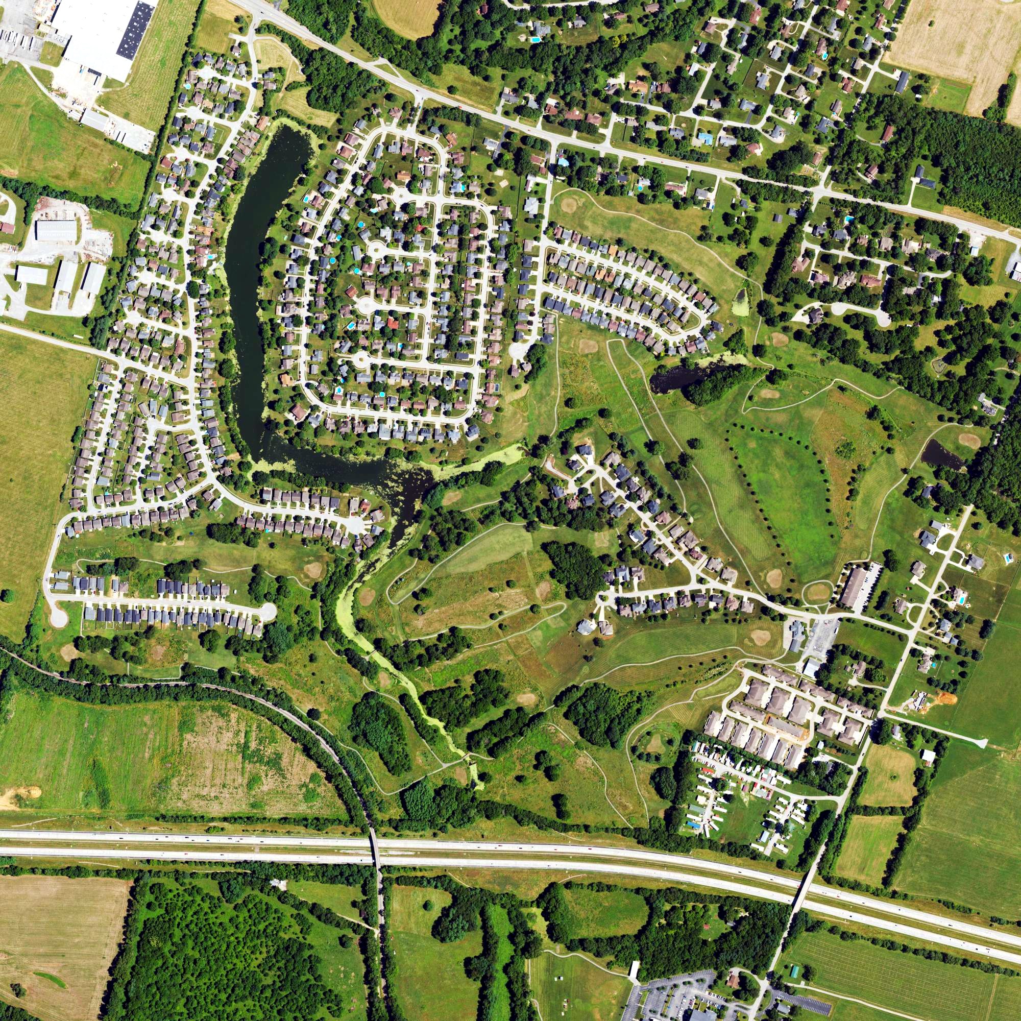 Aerial view of Duckers Lake Golf Club, KY