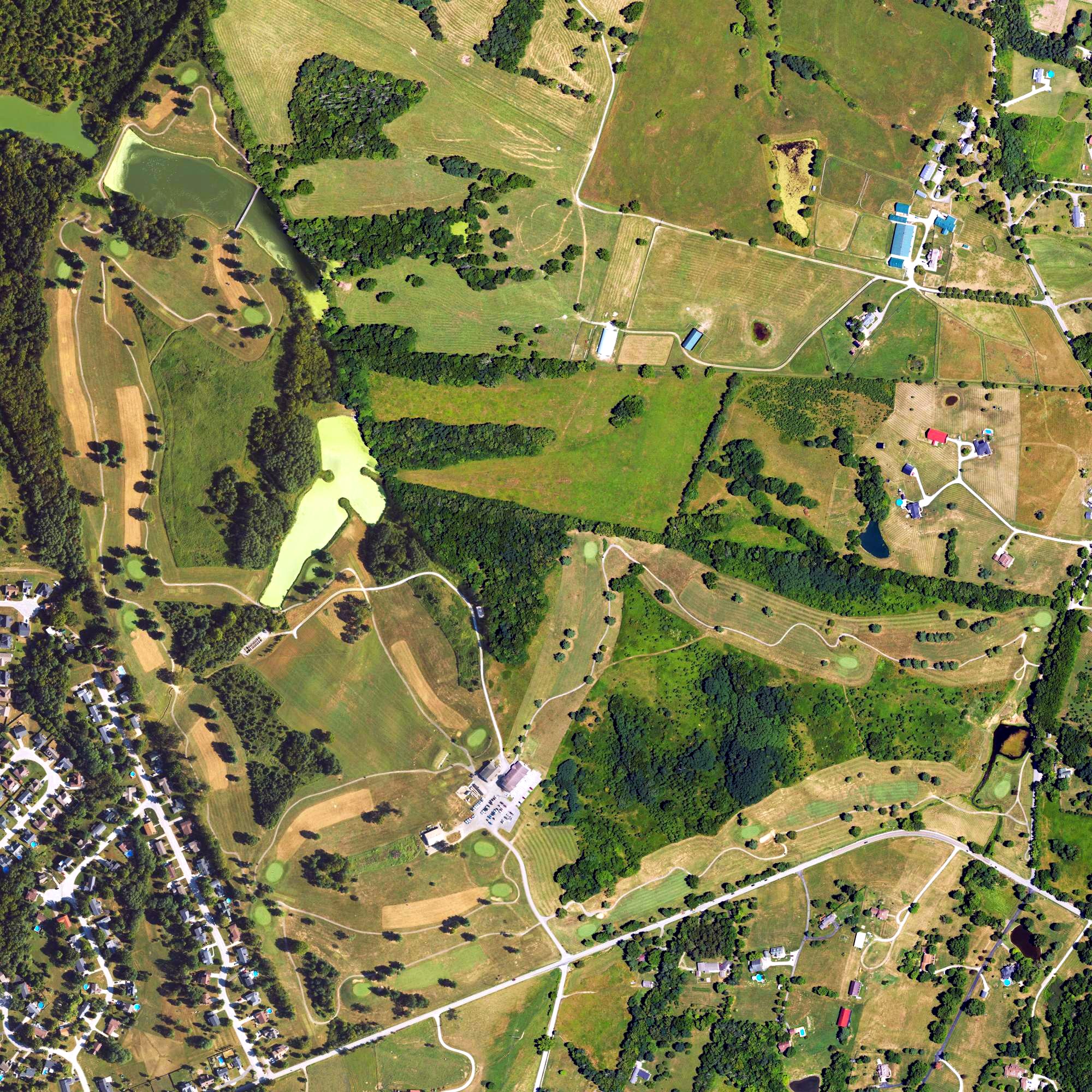 Aerial view of Longview Golf Club, KY