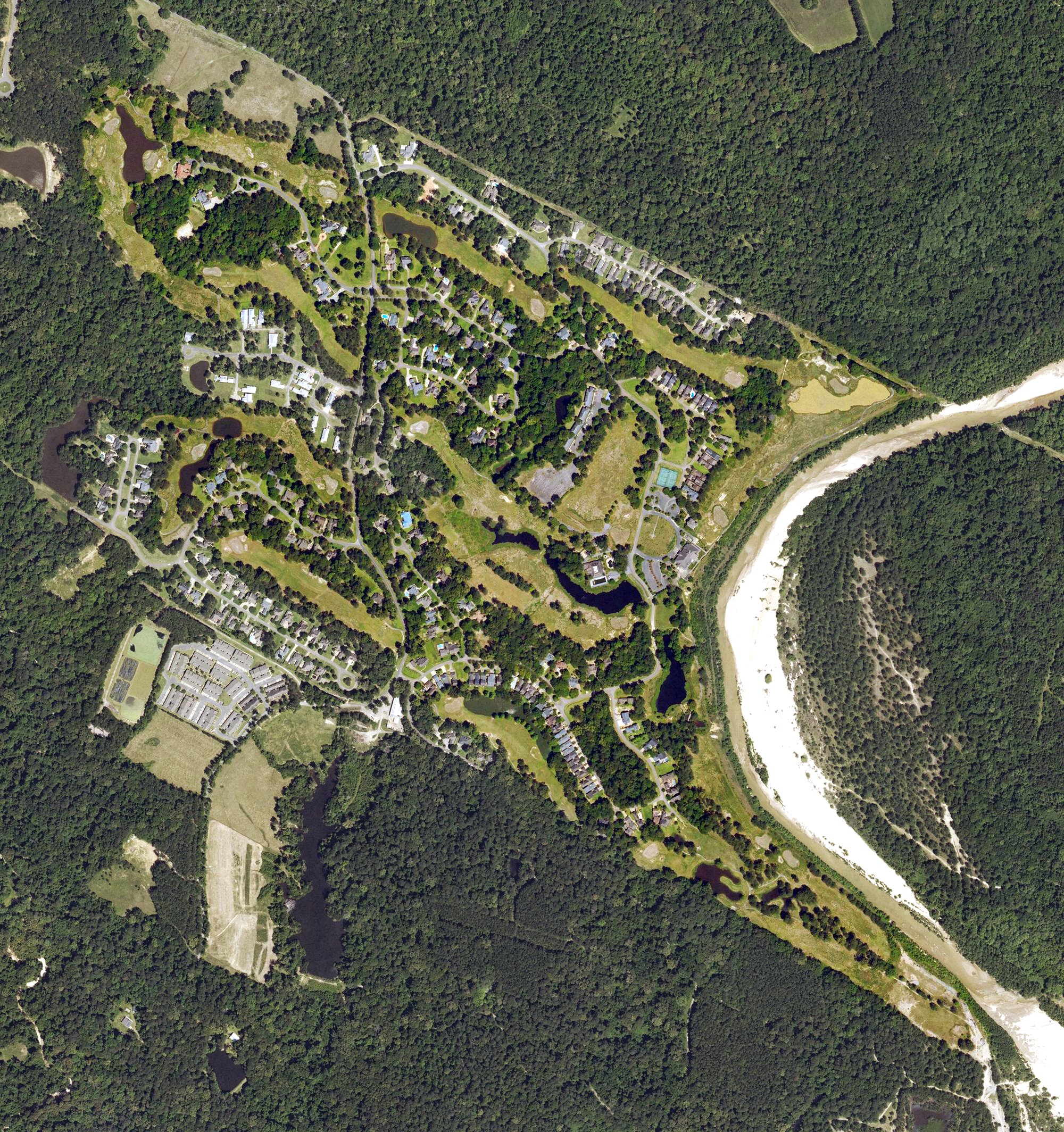 Aerial view of The Bluffs on Thompson Creek, LA
