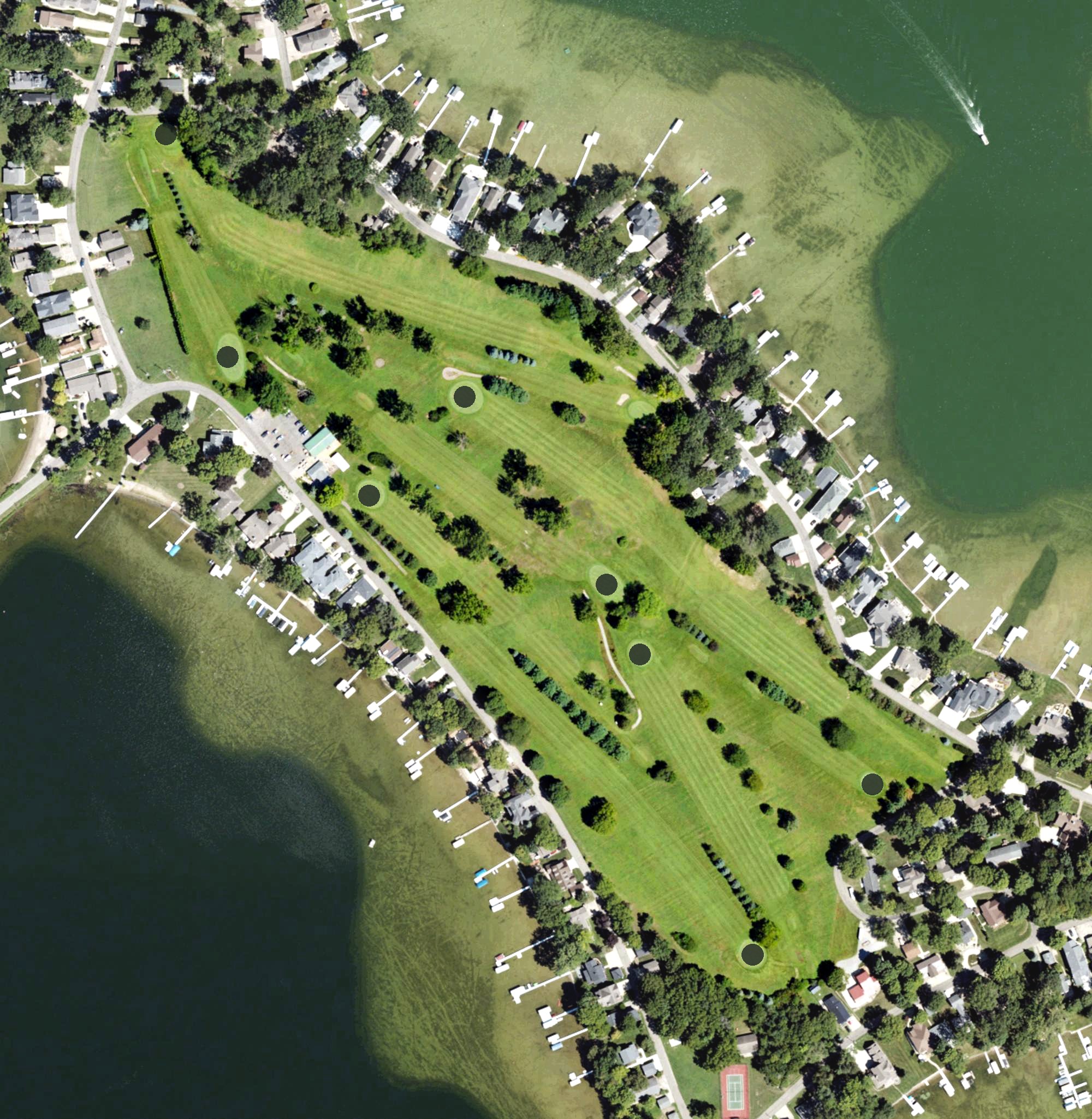 Aerial view of Iyopawa Island Golf Course, MI