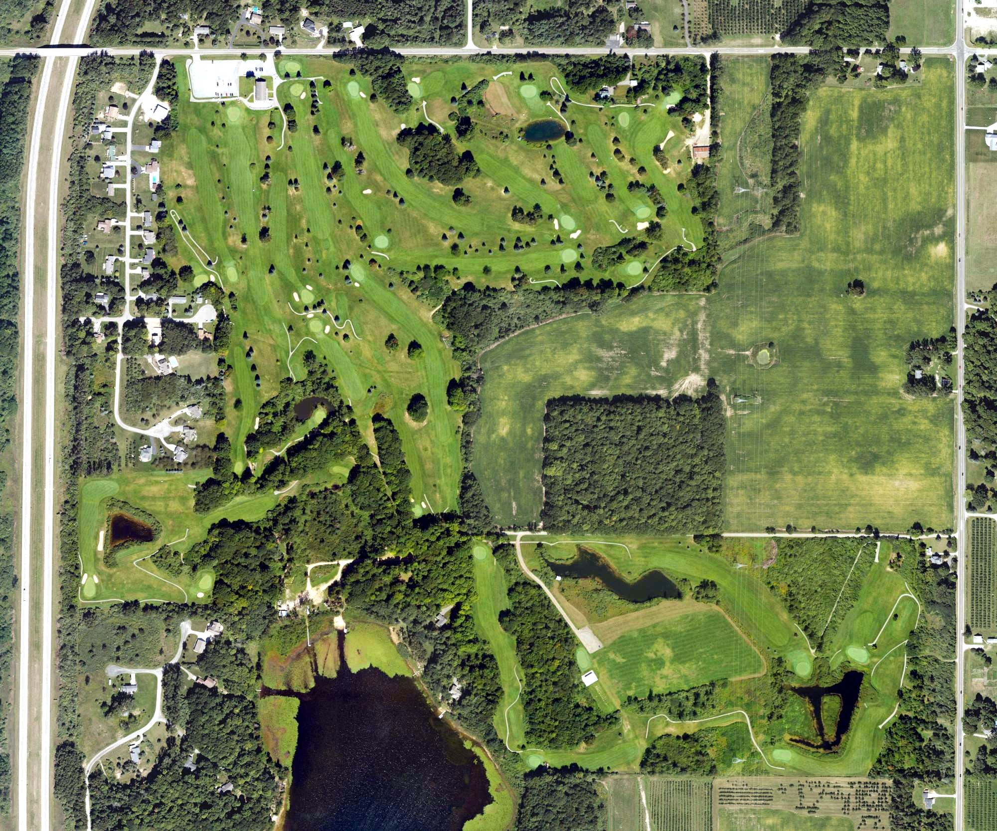 Aerial view of Lakeside Links, MI