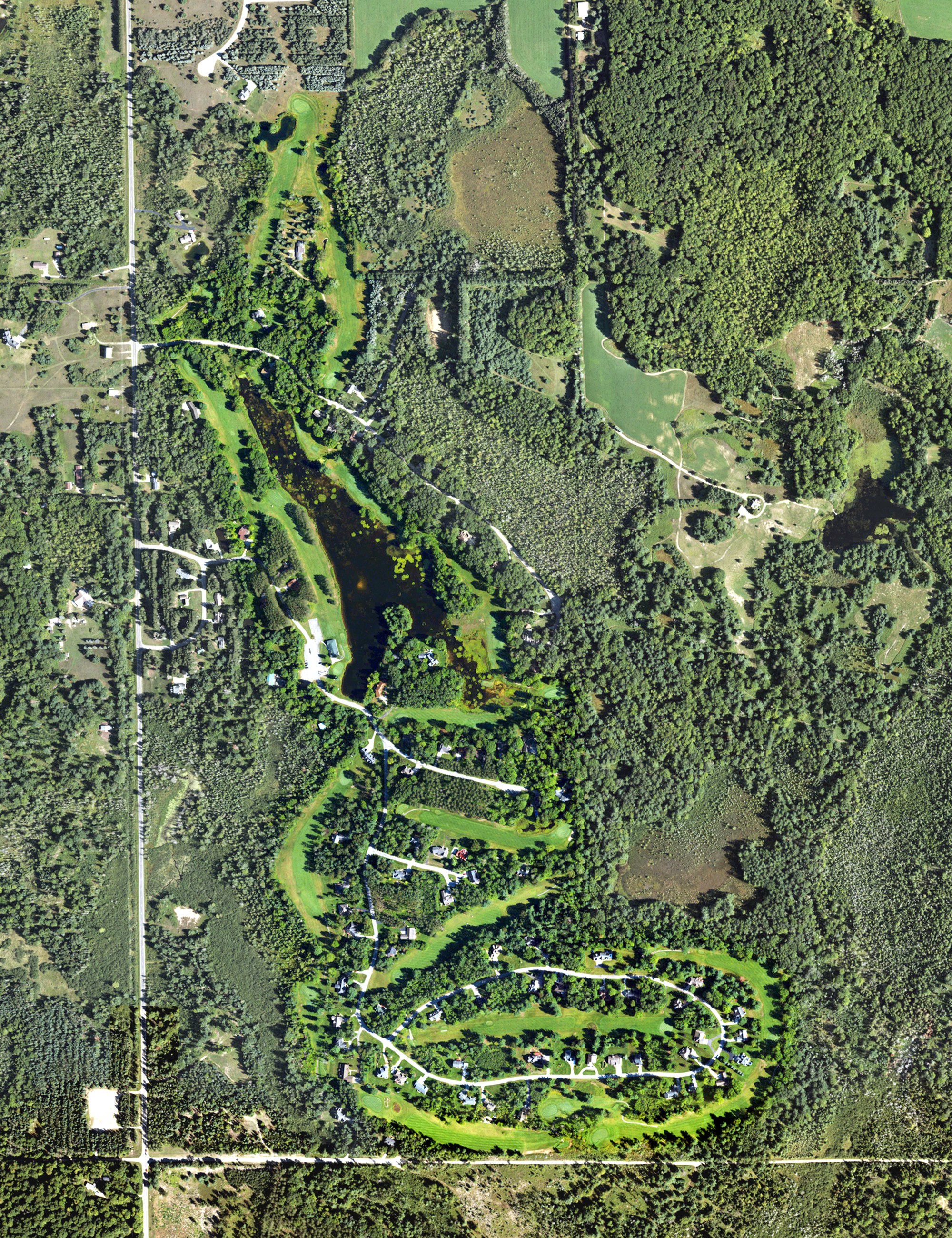 Aerial view of Lakewood on the Green, MI