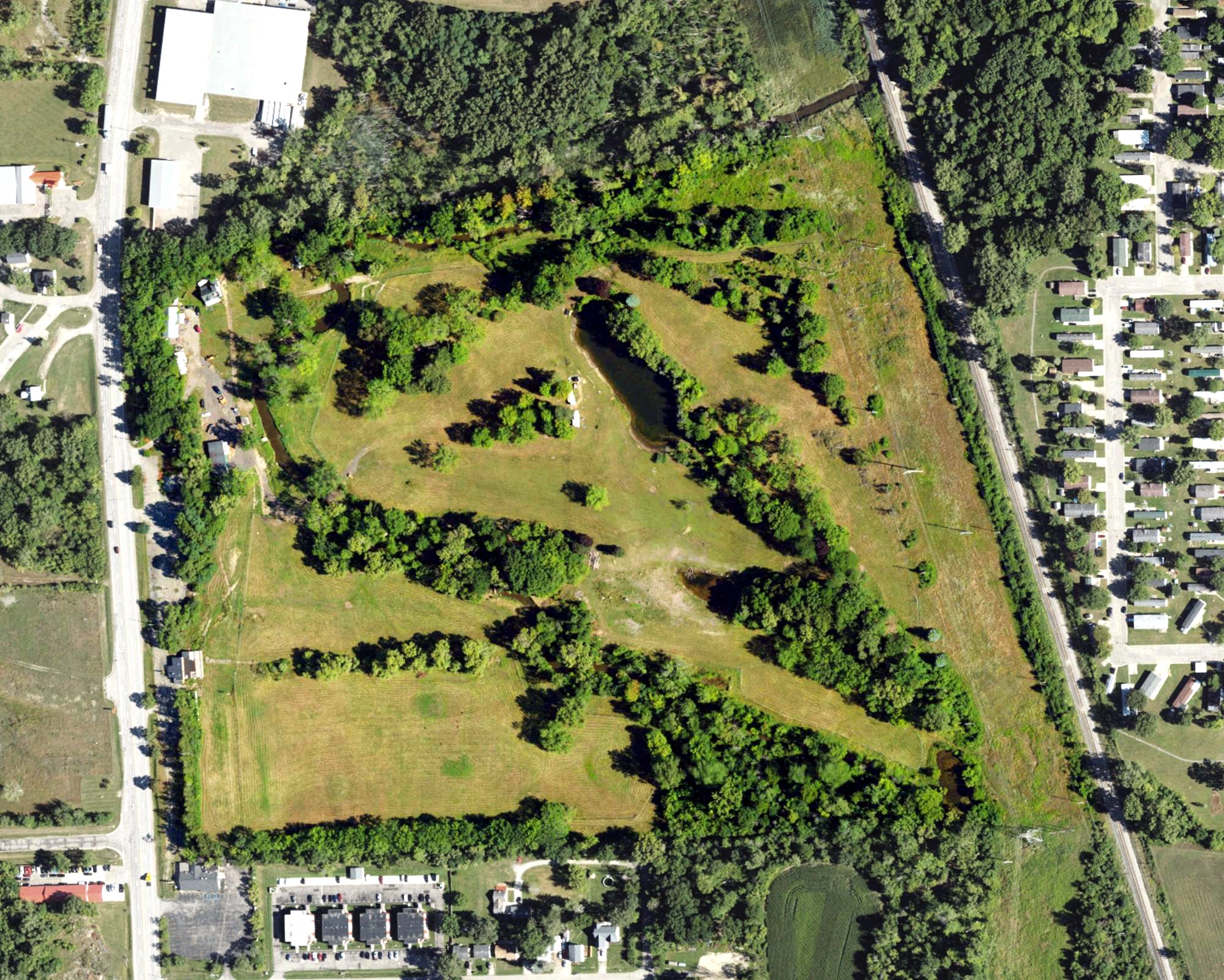 Aerial view of Loch Lomond Golf Course, MI