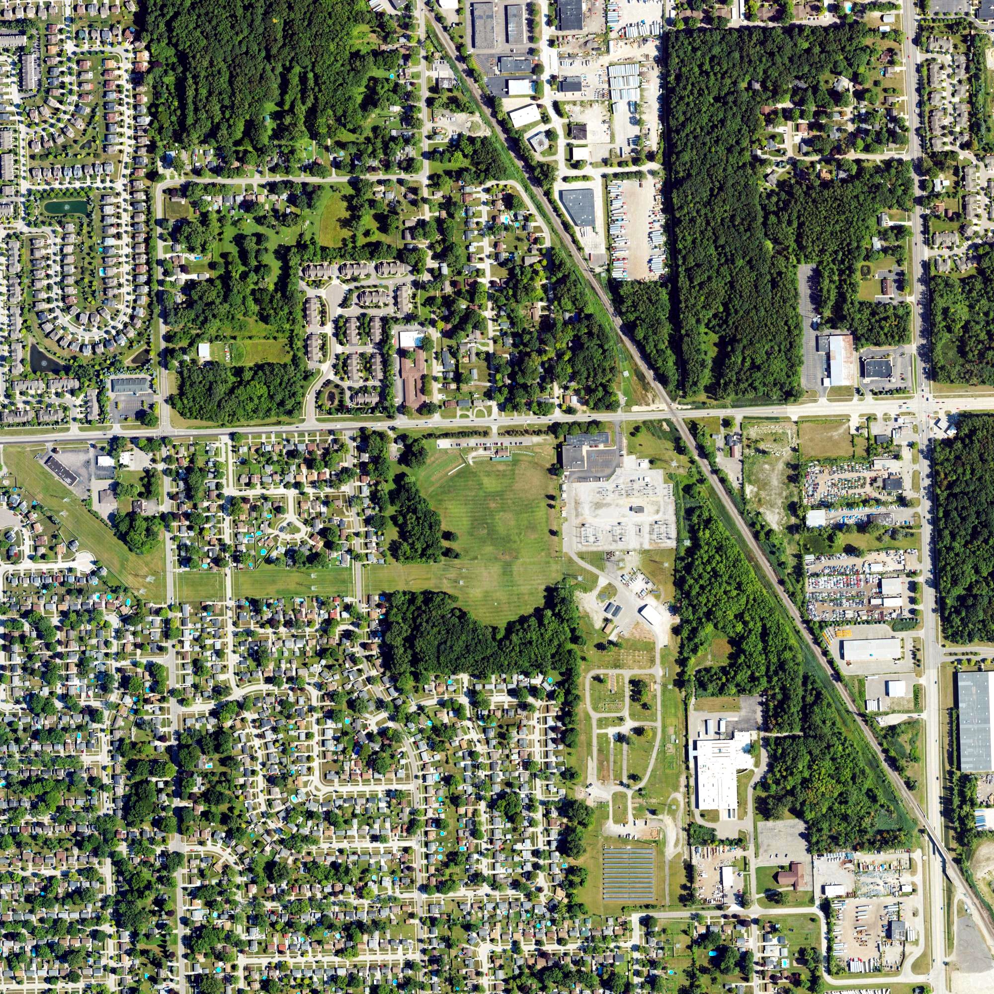 Aerial view of Mickey's Golf Range, MI