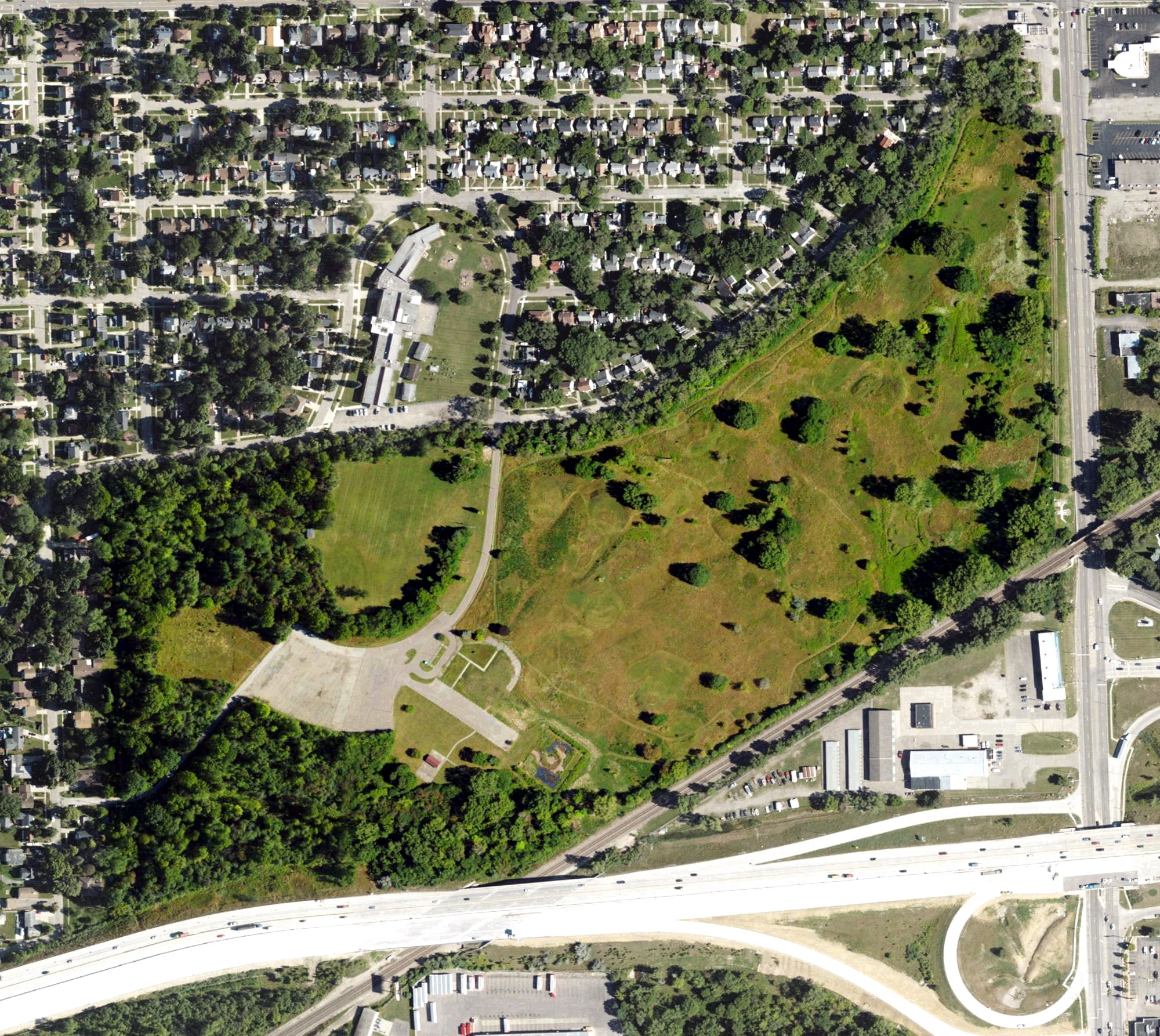 Aerial view of Pierce Park Golf & Events, MI