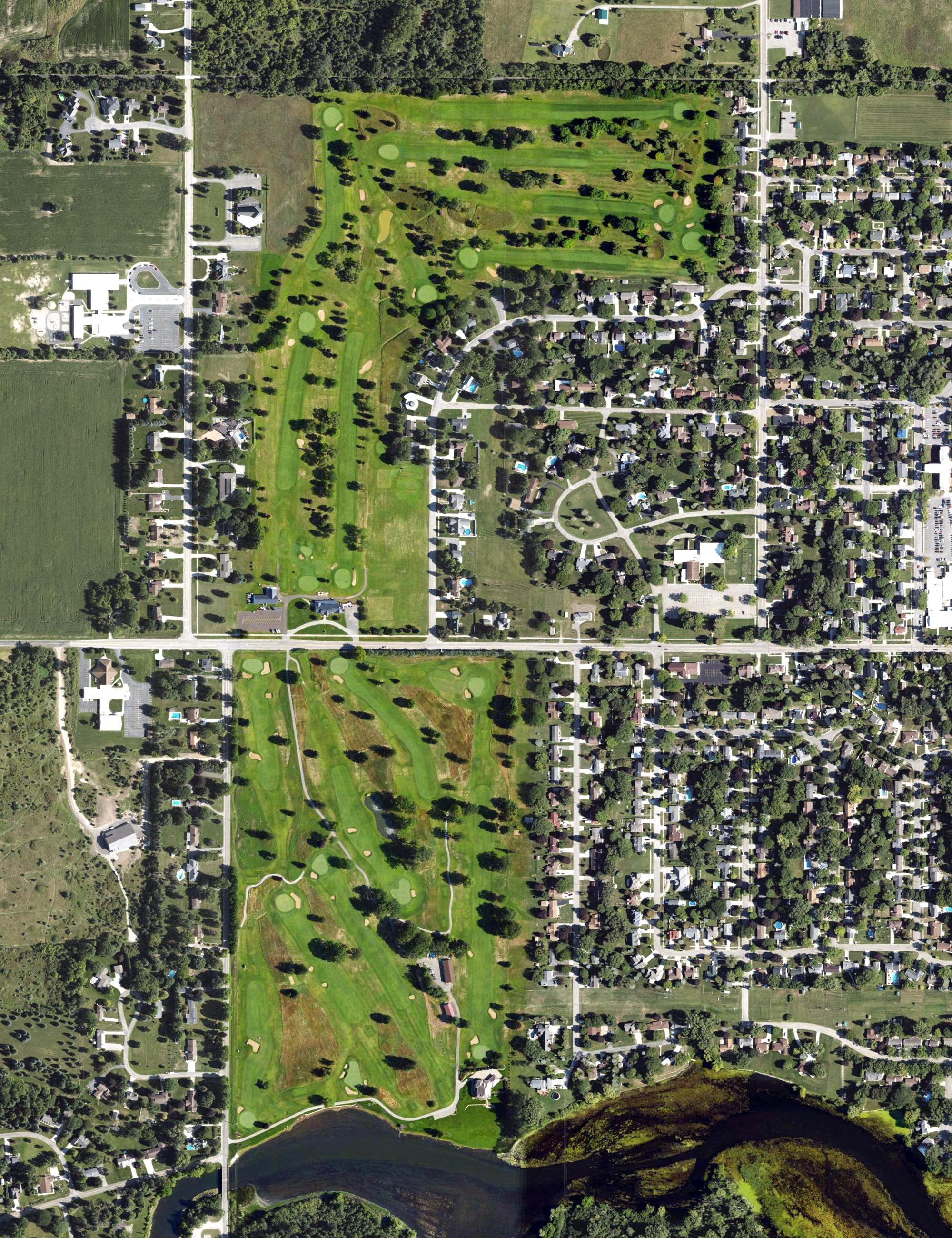 Aerial view of Pine River Country Club, MI