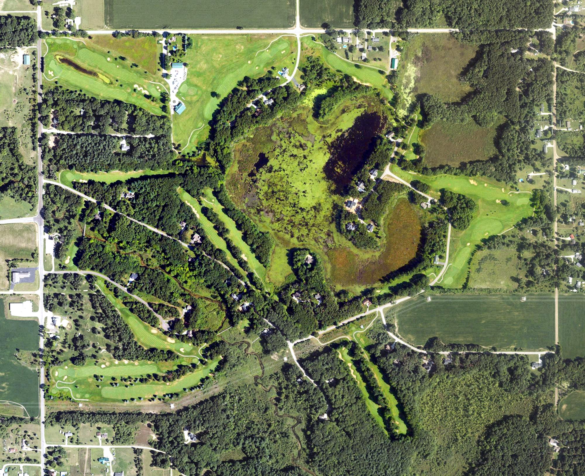 Aerial view of The Links at Bowen Lake, MI