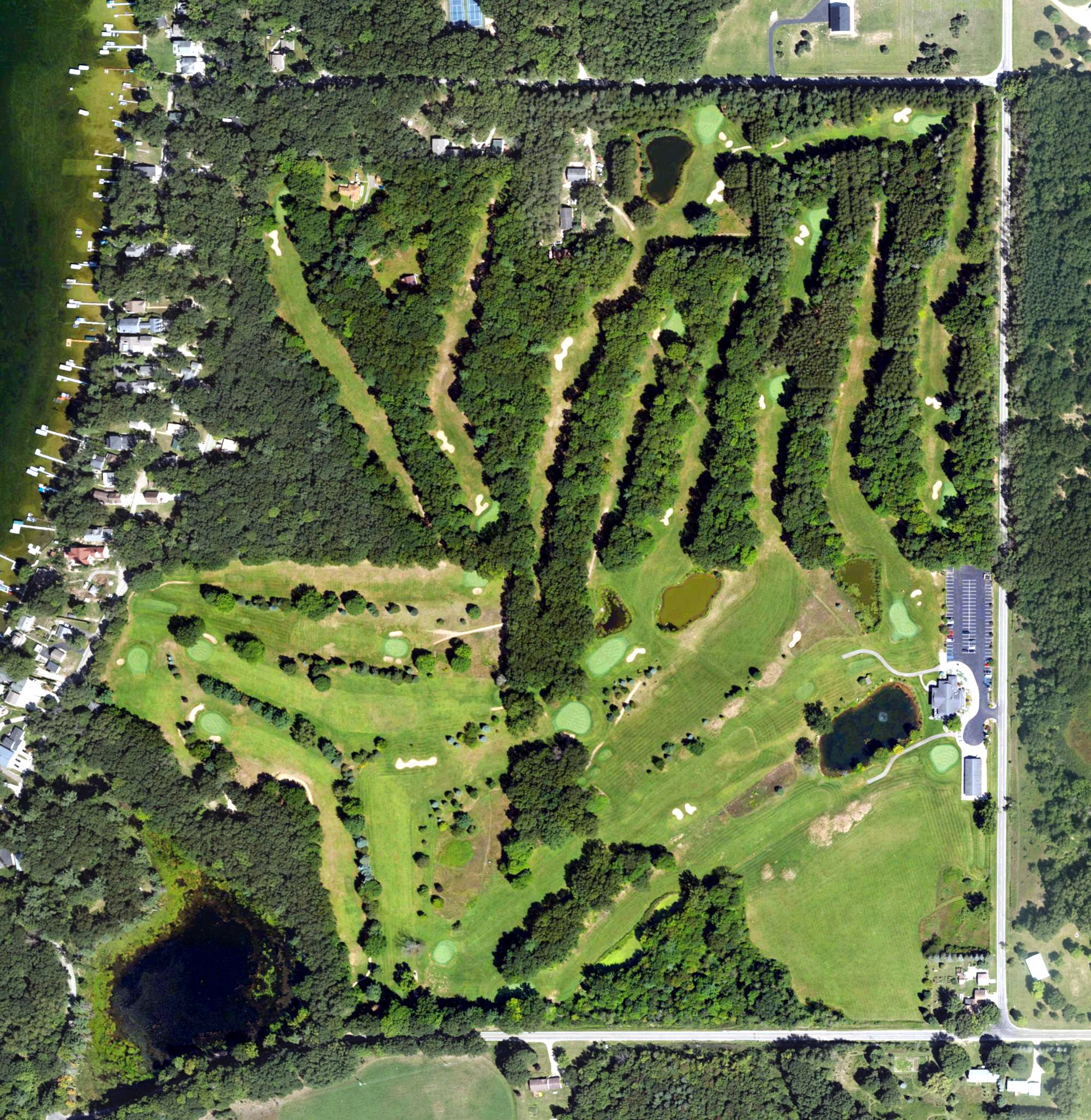 Aerial view of Whitefish Lake Golf Club, MI