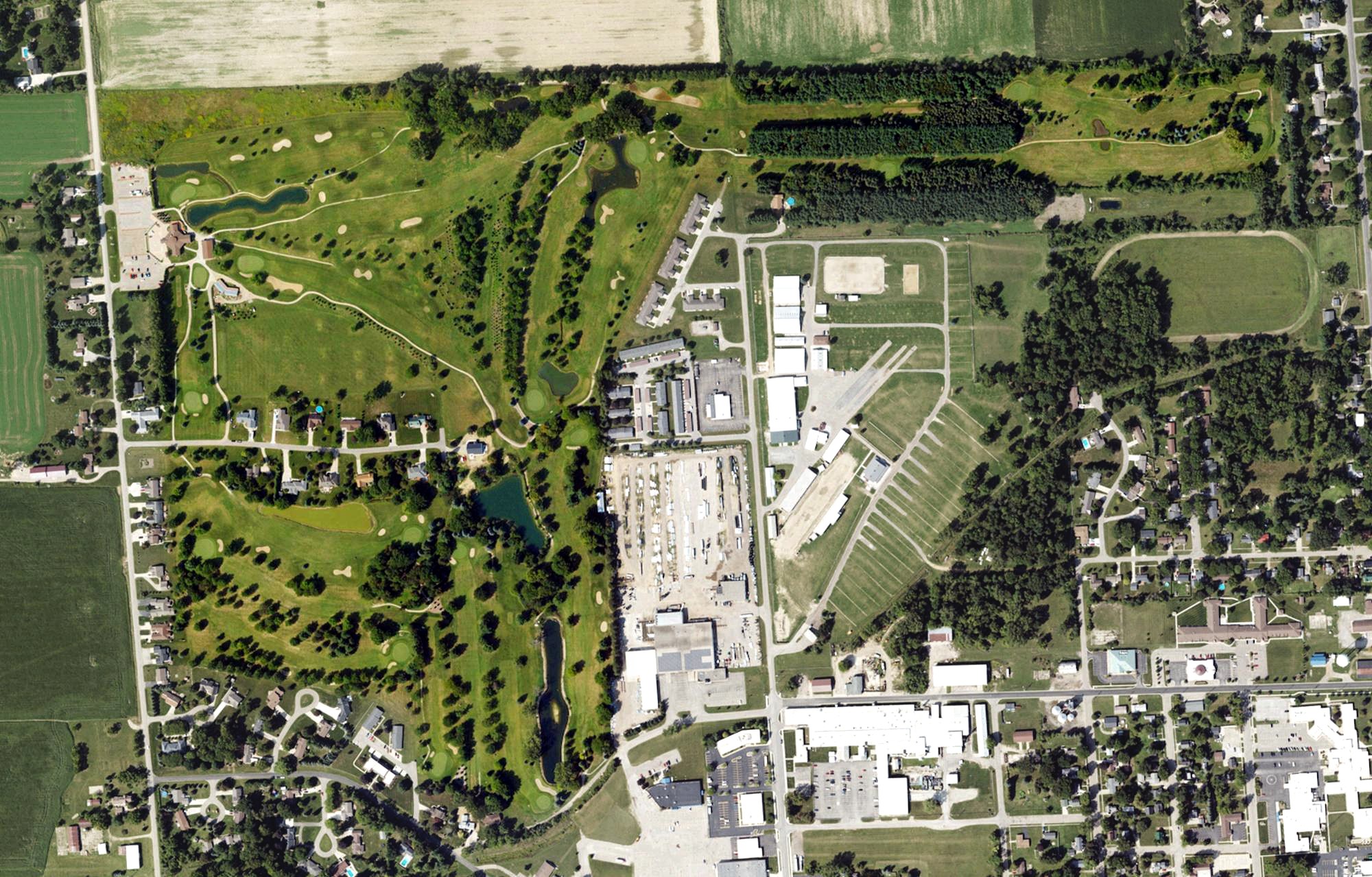 Aerial view of Woodland Hills Golf Club, MI