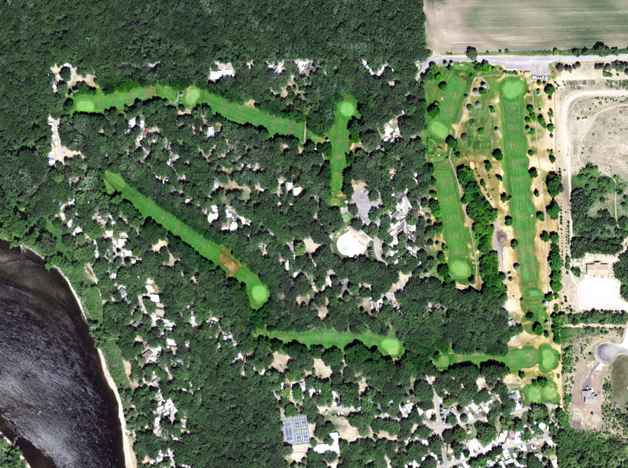 Aerial view of Traveler's Country Club, MN