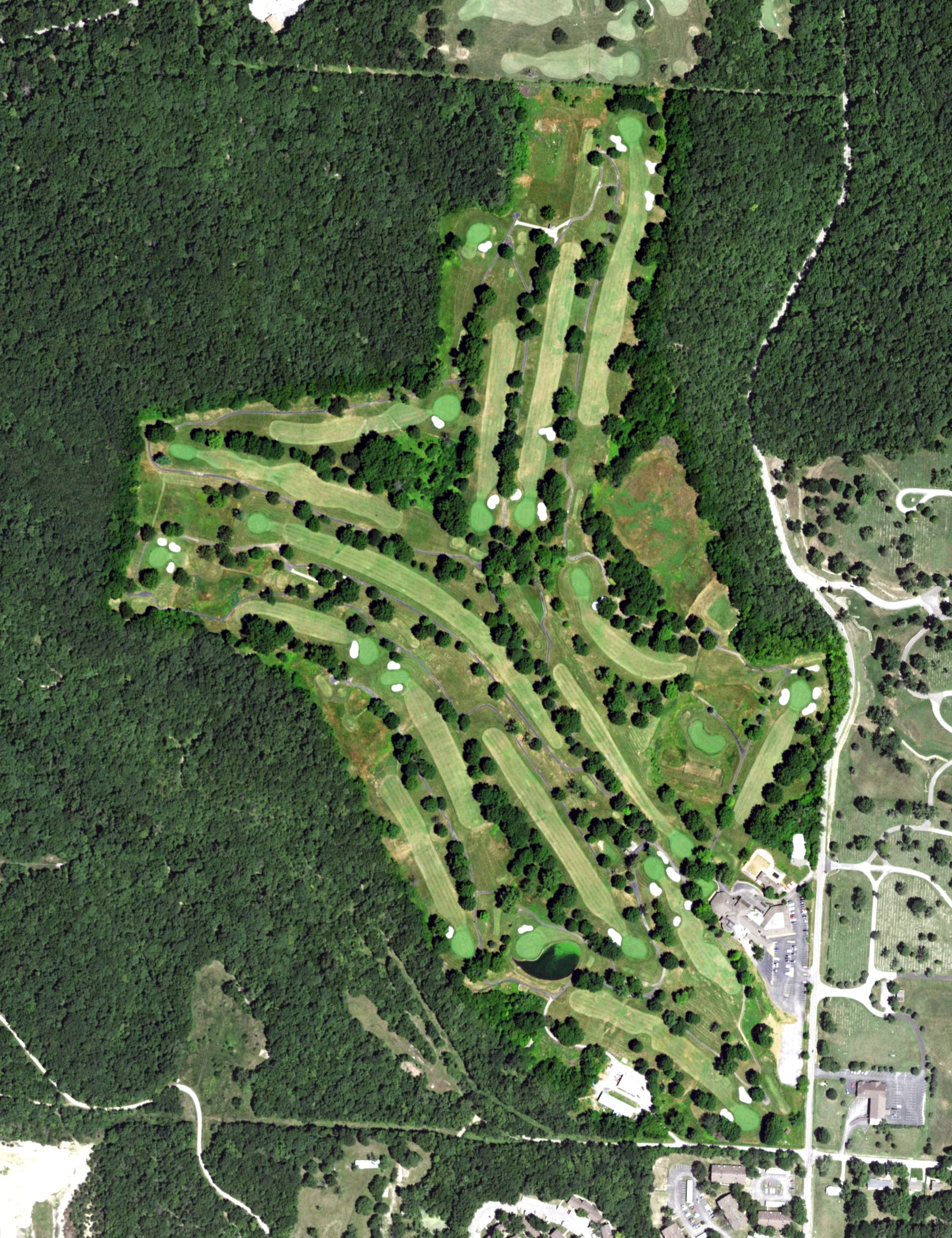 Aerial view of Hillcrest Golf & Country Club, MO