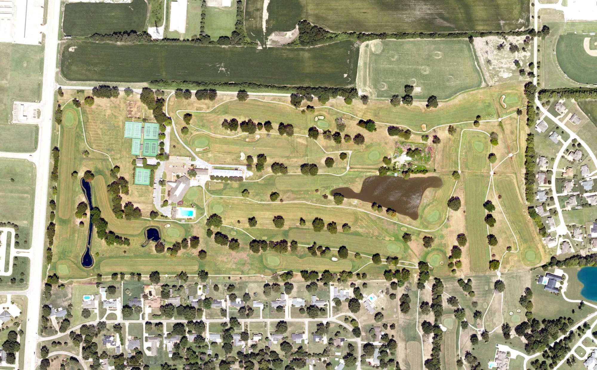 Aerial view of Greenville Golf & Country Club, MS