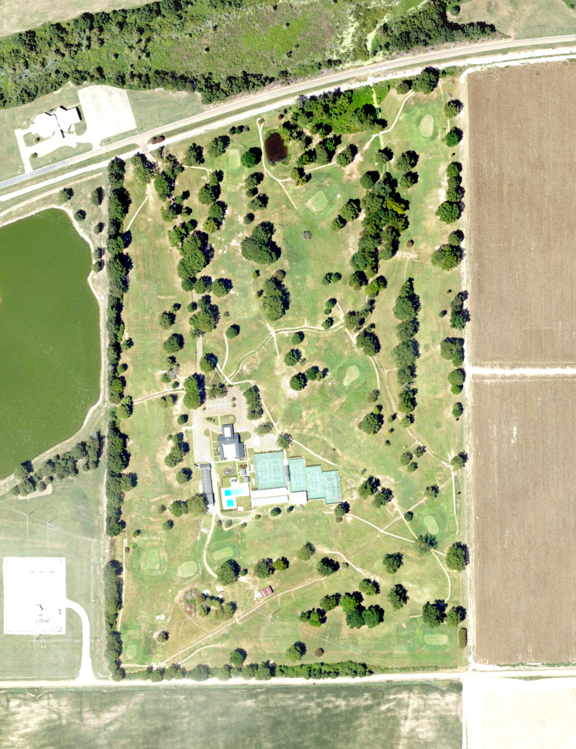 Aerial view of Indianola Country Club, MS