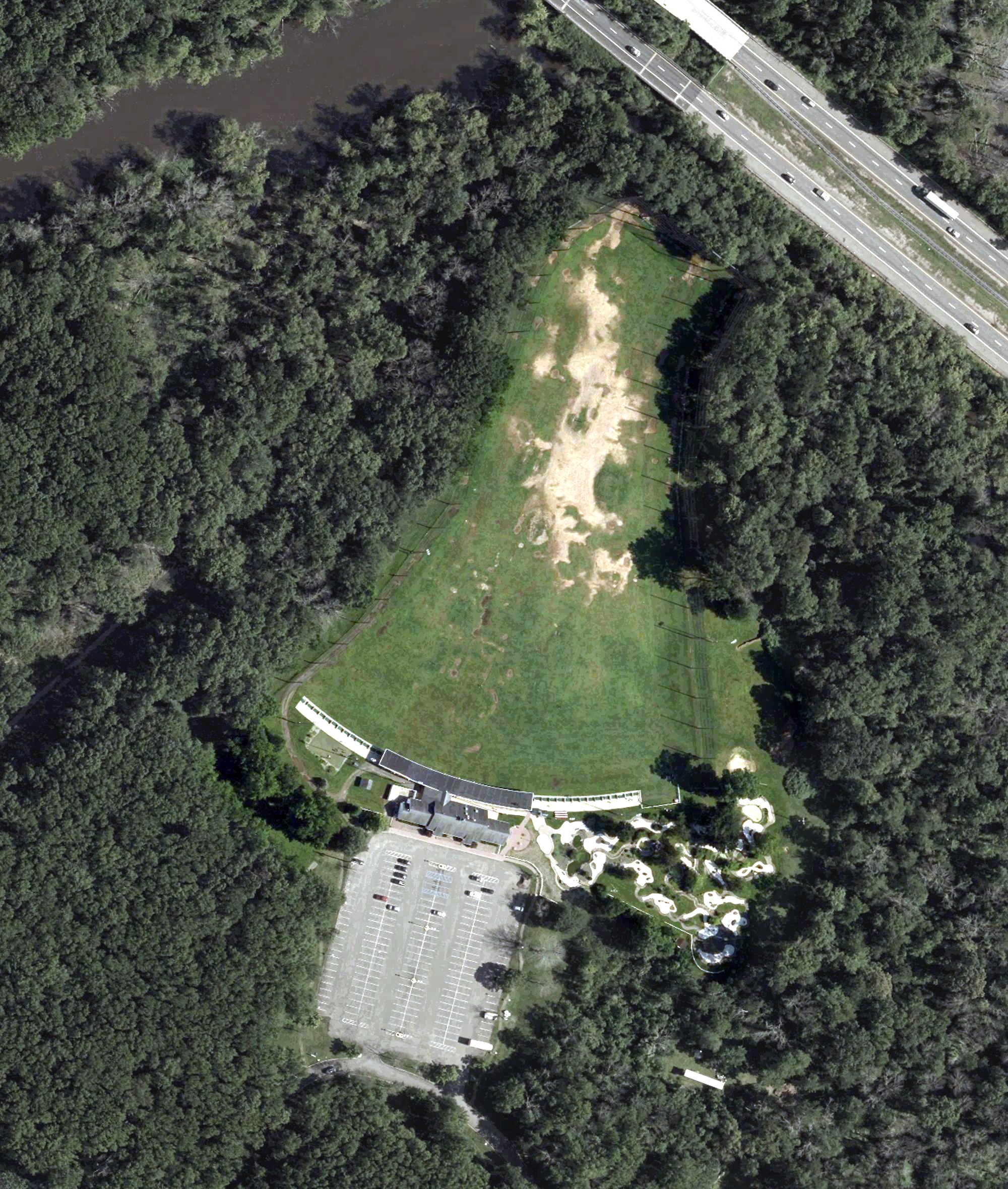Aerial view of Essex Family Golf Center, NJ