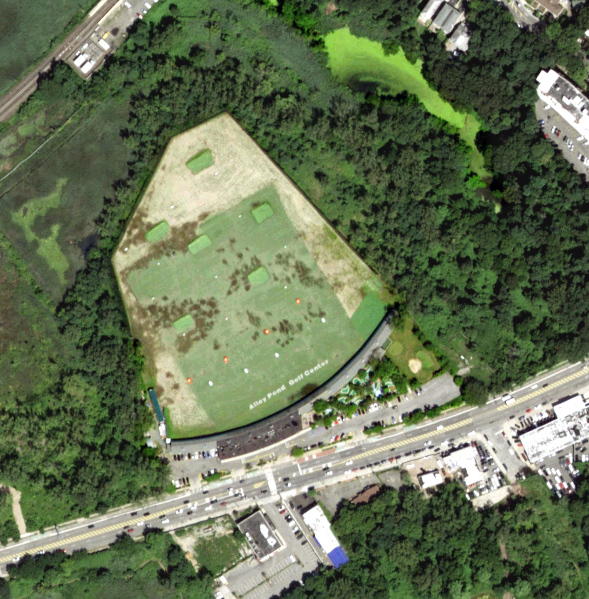 Aerial view of Alley Pond Golf Center, NY